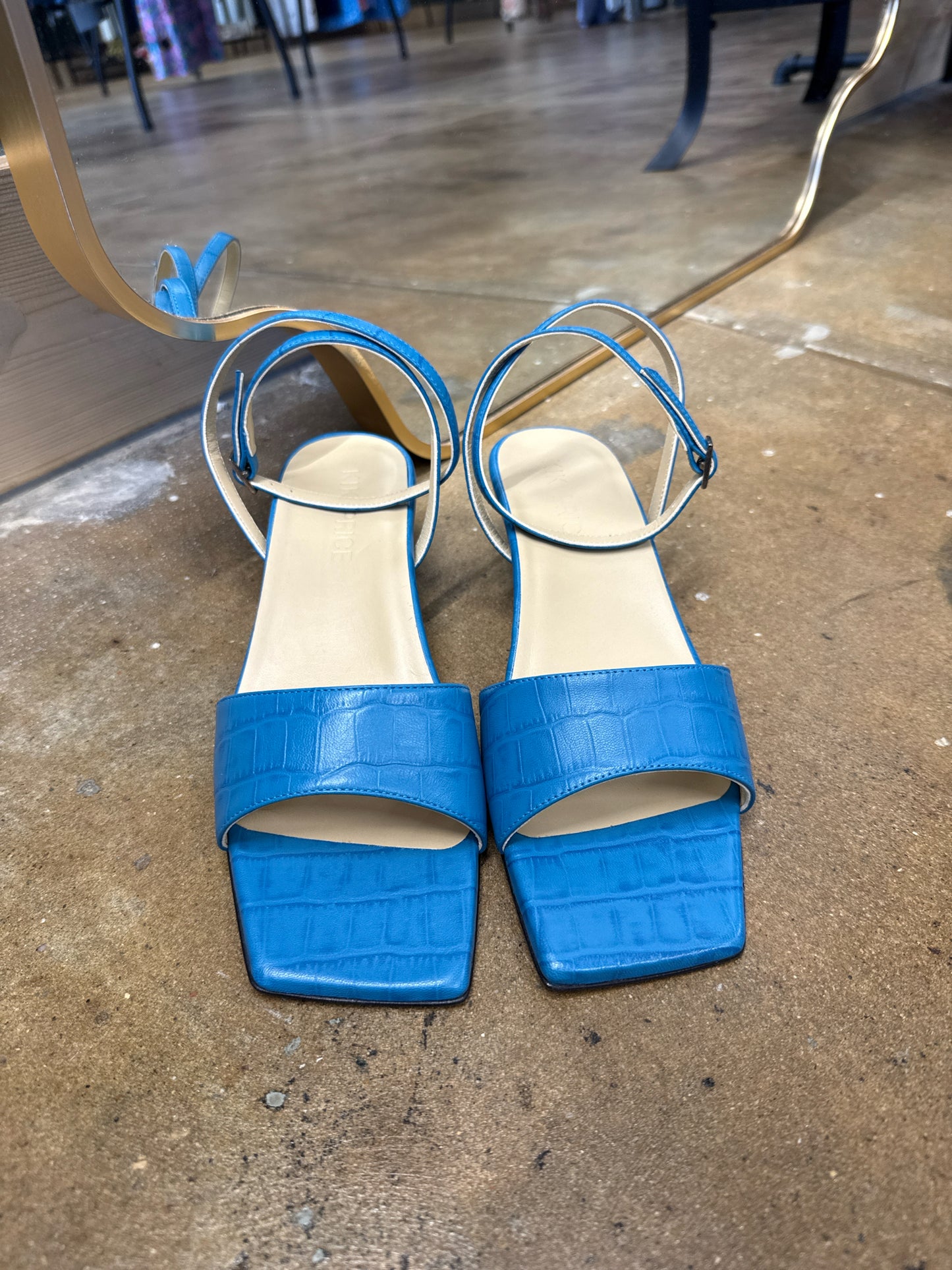 Kiki Price Shoe Size 38.5 Blue Sandals