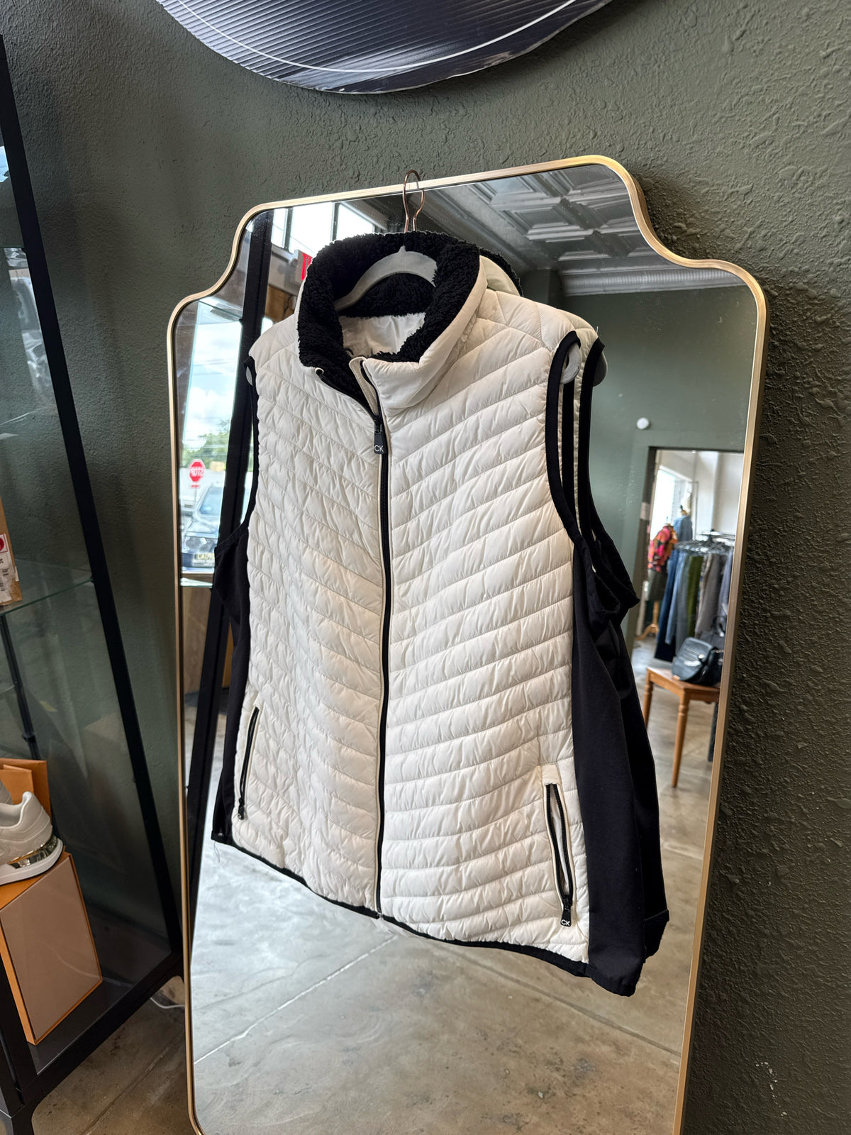 CALVIN KLEIN Size 3X B&W Vest