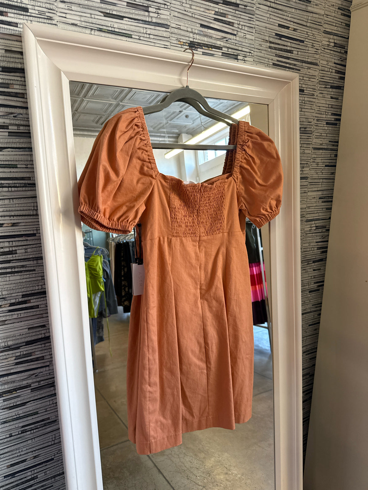 Astr the Label Size L Orange Dress