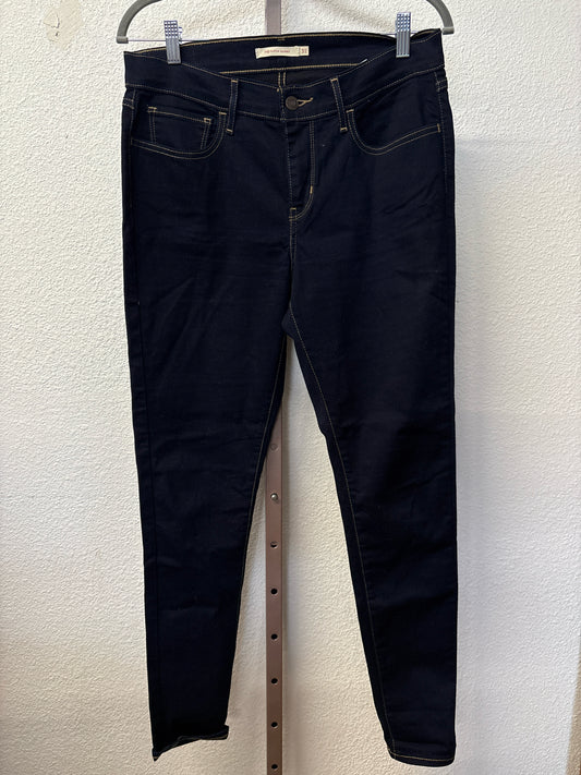 Levis Size 31 Dark Wash Jeans