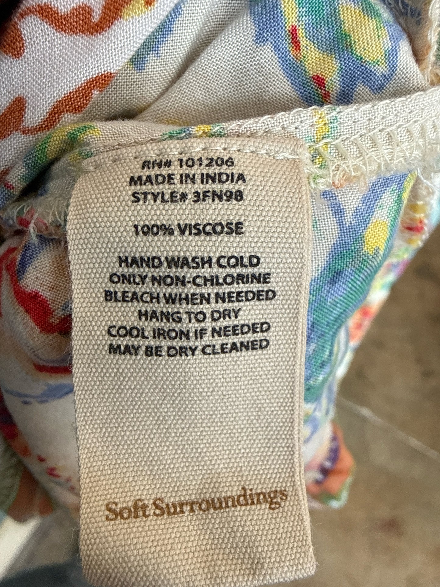 Soft Surroundings Size PS Cream/multi Dress