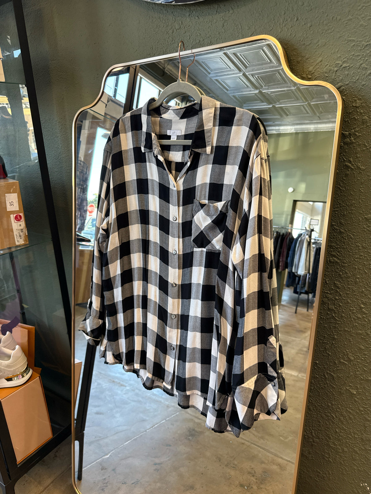 J Jill Size XL B&W Top