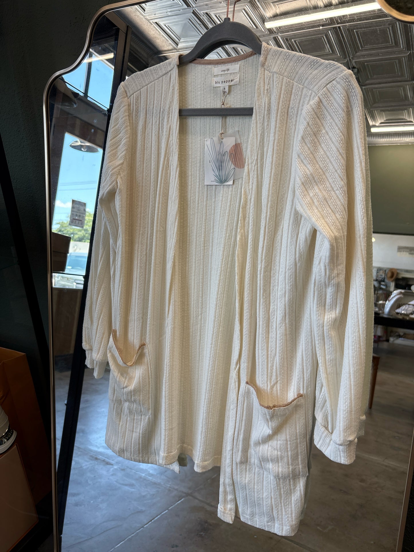 Blu Pepper Size S Cream Cardigan