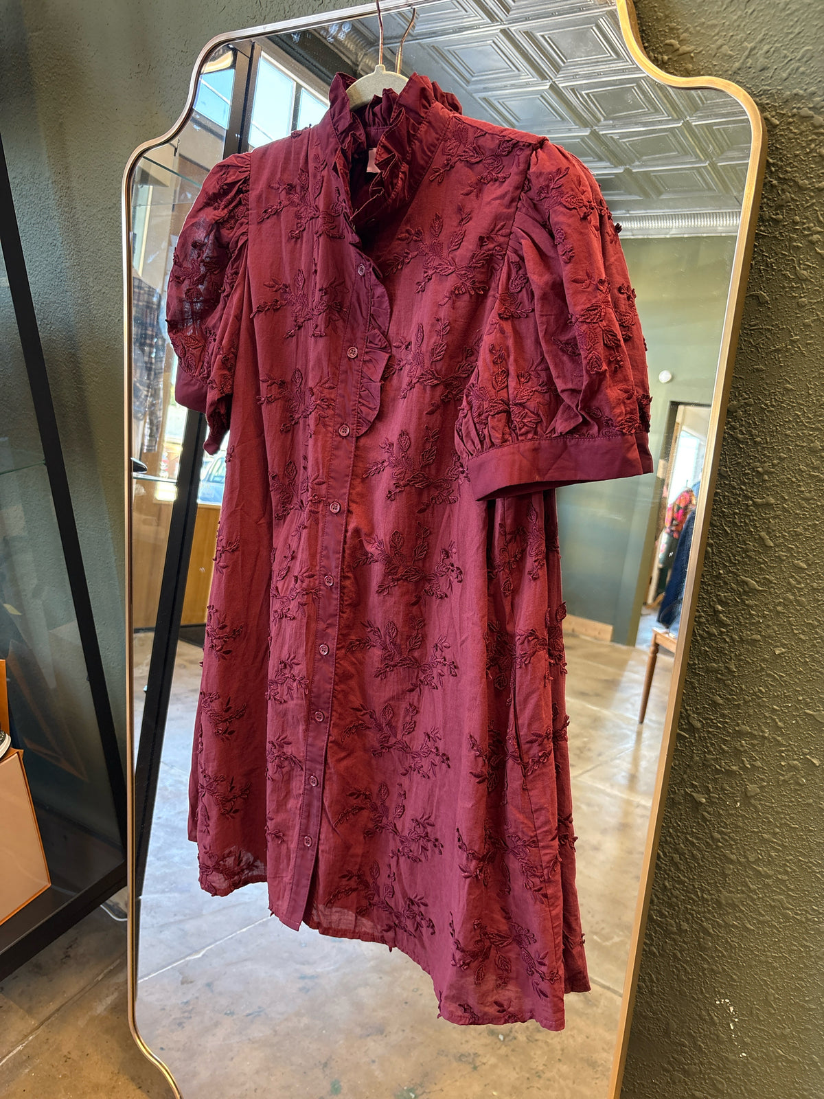 entro Size M burgandy Dress