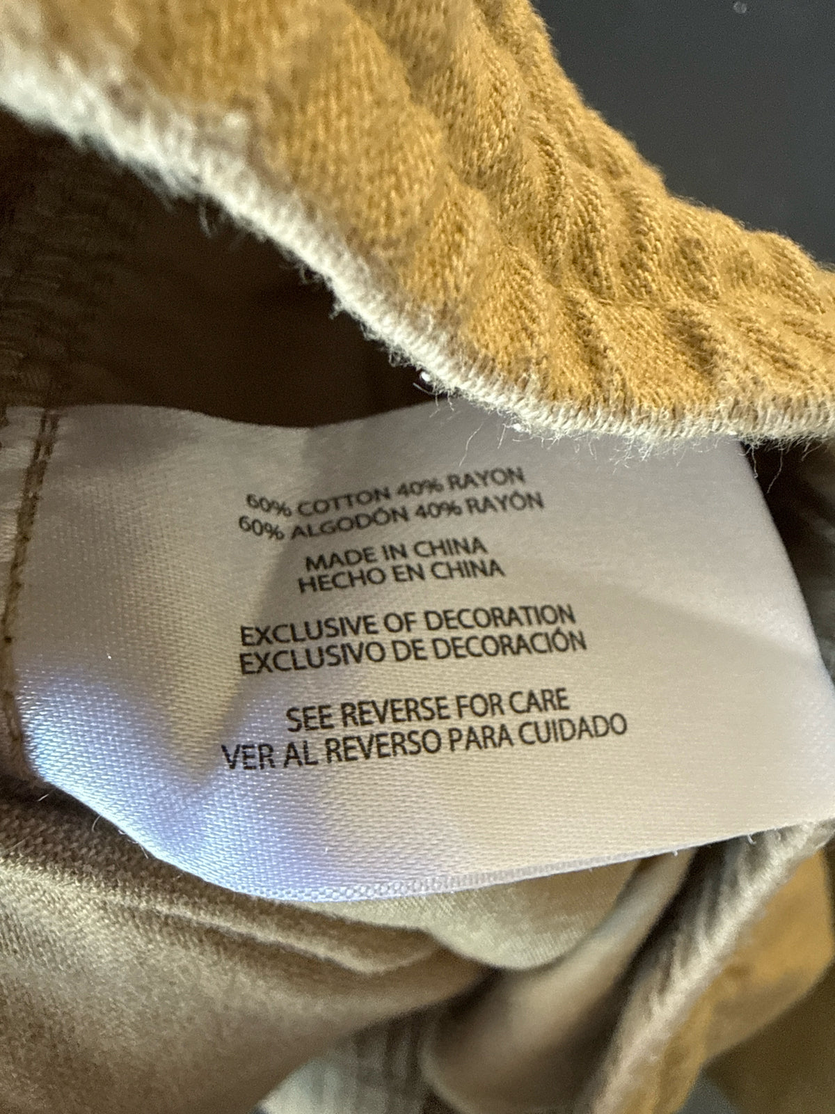 GAP Size L Tan Pants