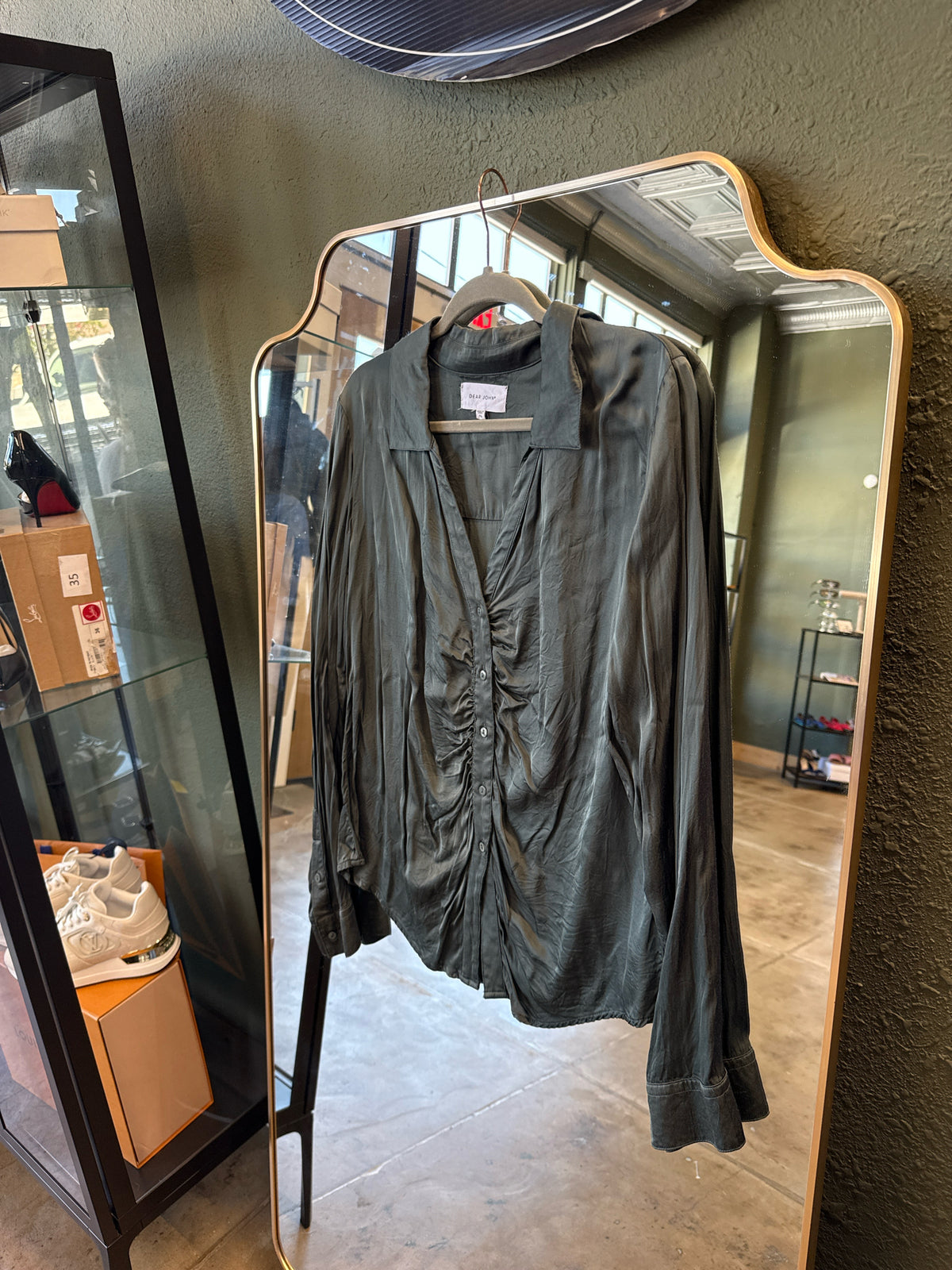 Dear John Size XL Green Top