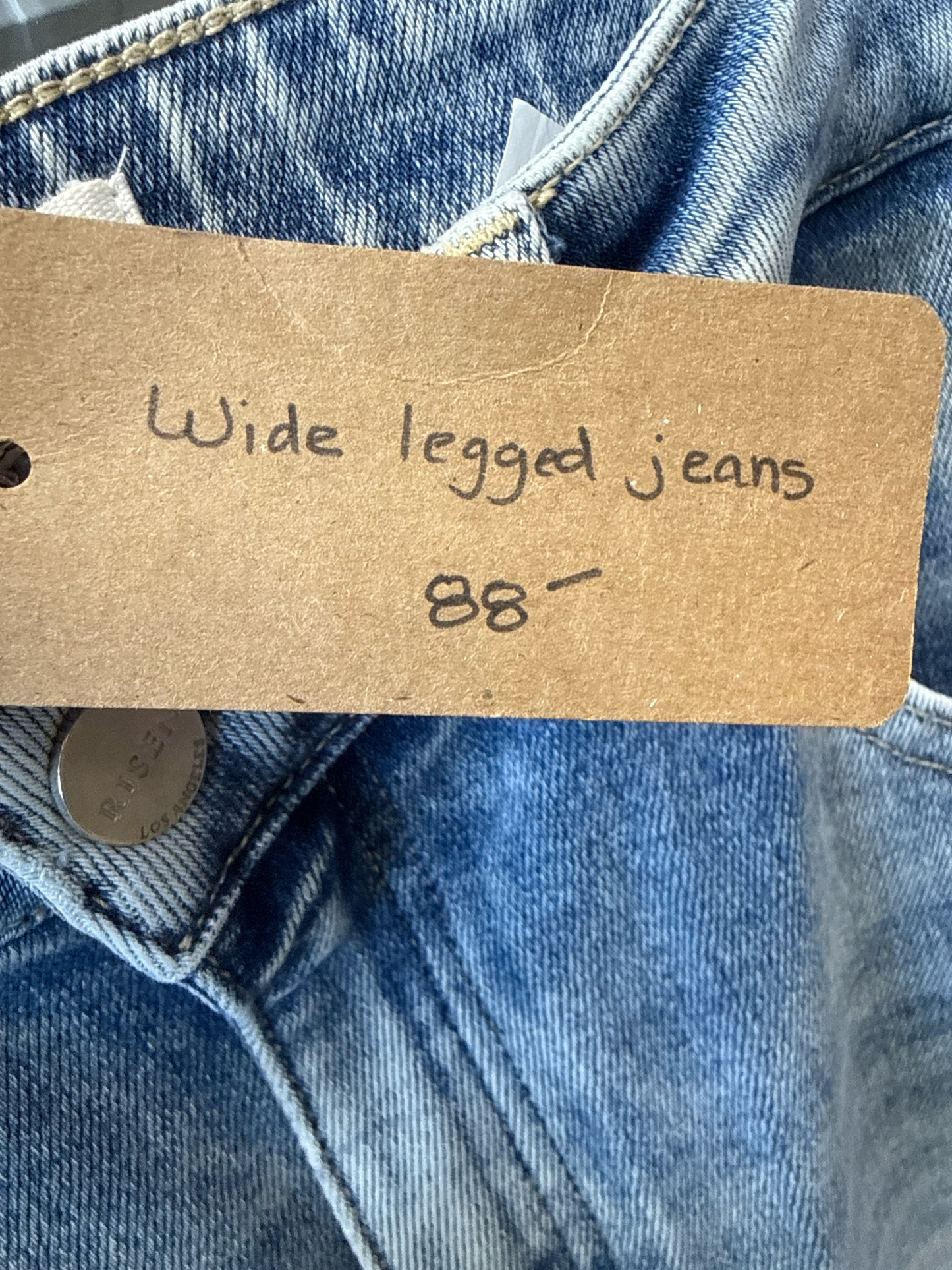 Risen Size 15/32 Jeans