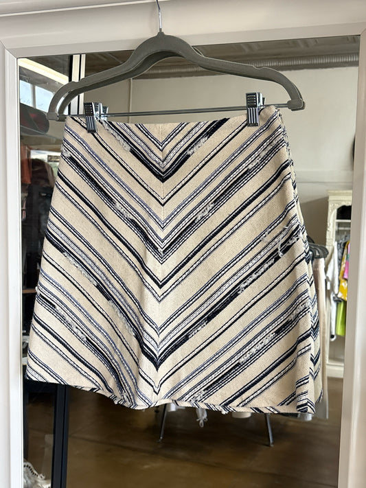 ZARA Size S Cream/multi Chevron Skirt