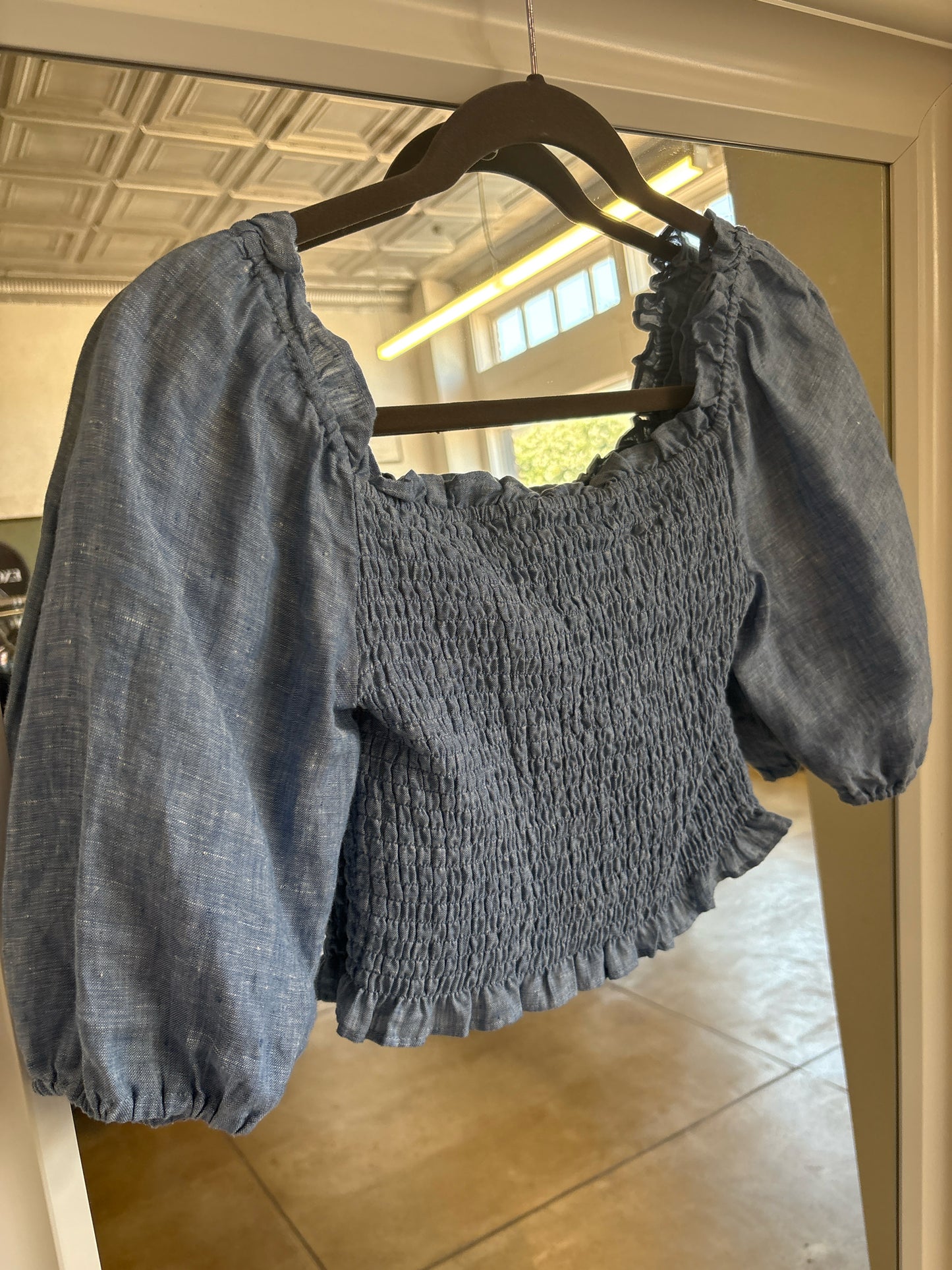 Boden Size 4 Chambray Top