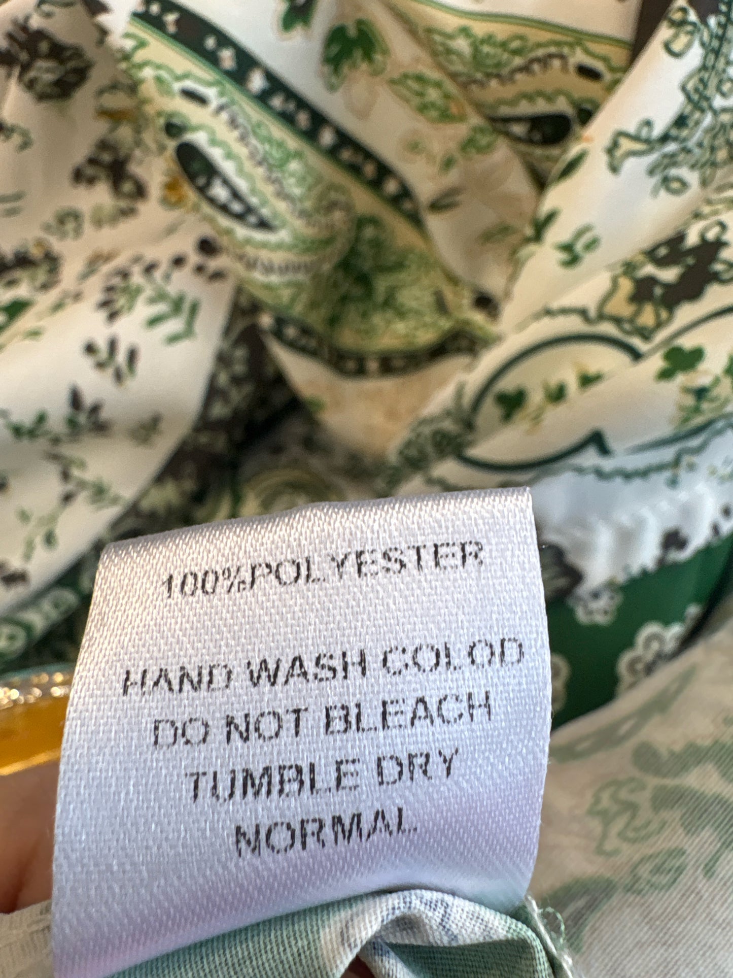 Pink Moon Bay Size M green and white Paisley Romper