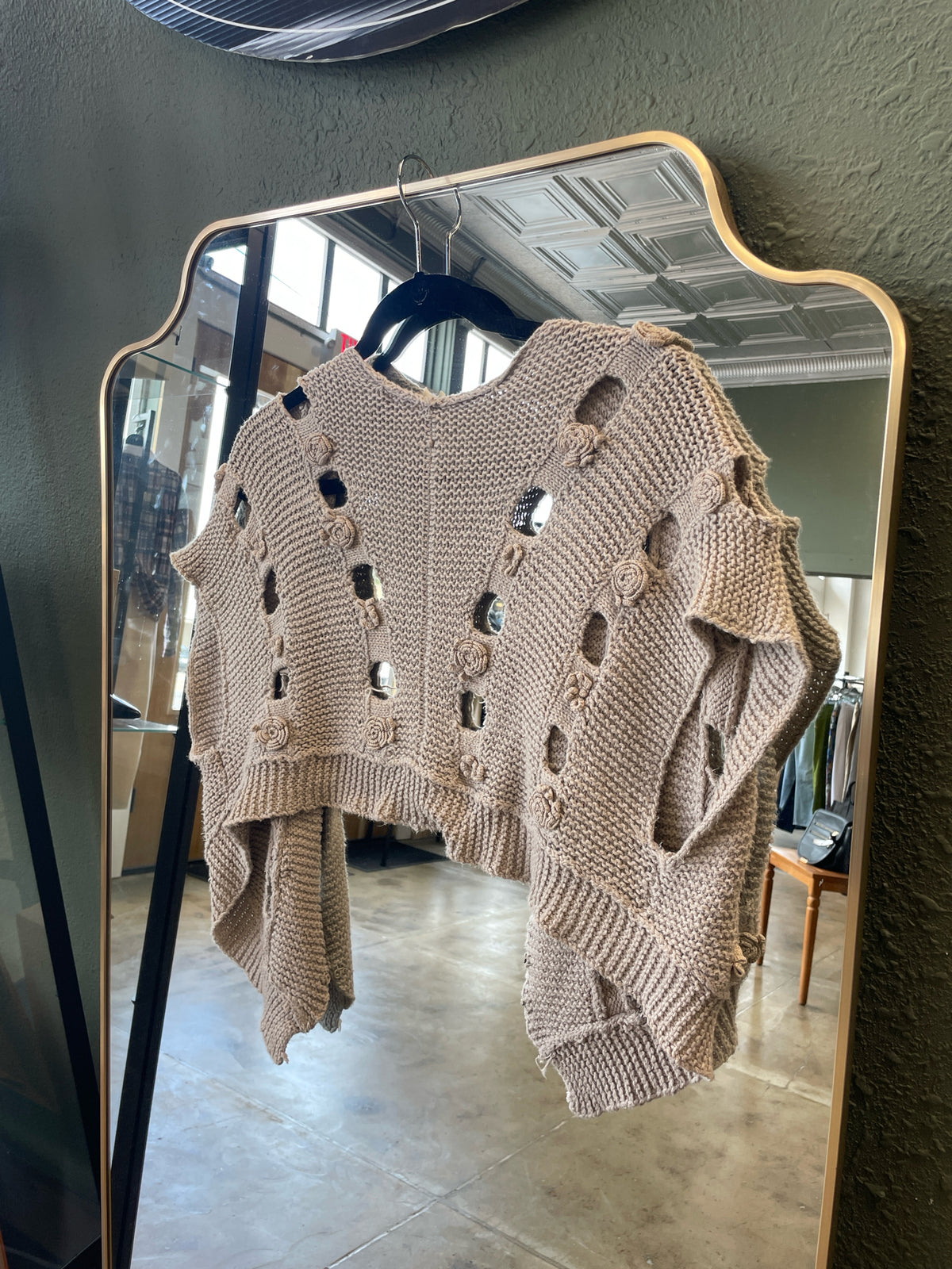 Moth Size M Tan Sweater