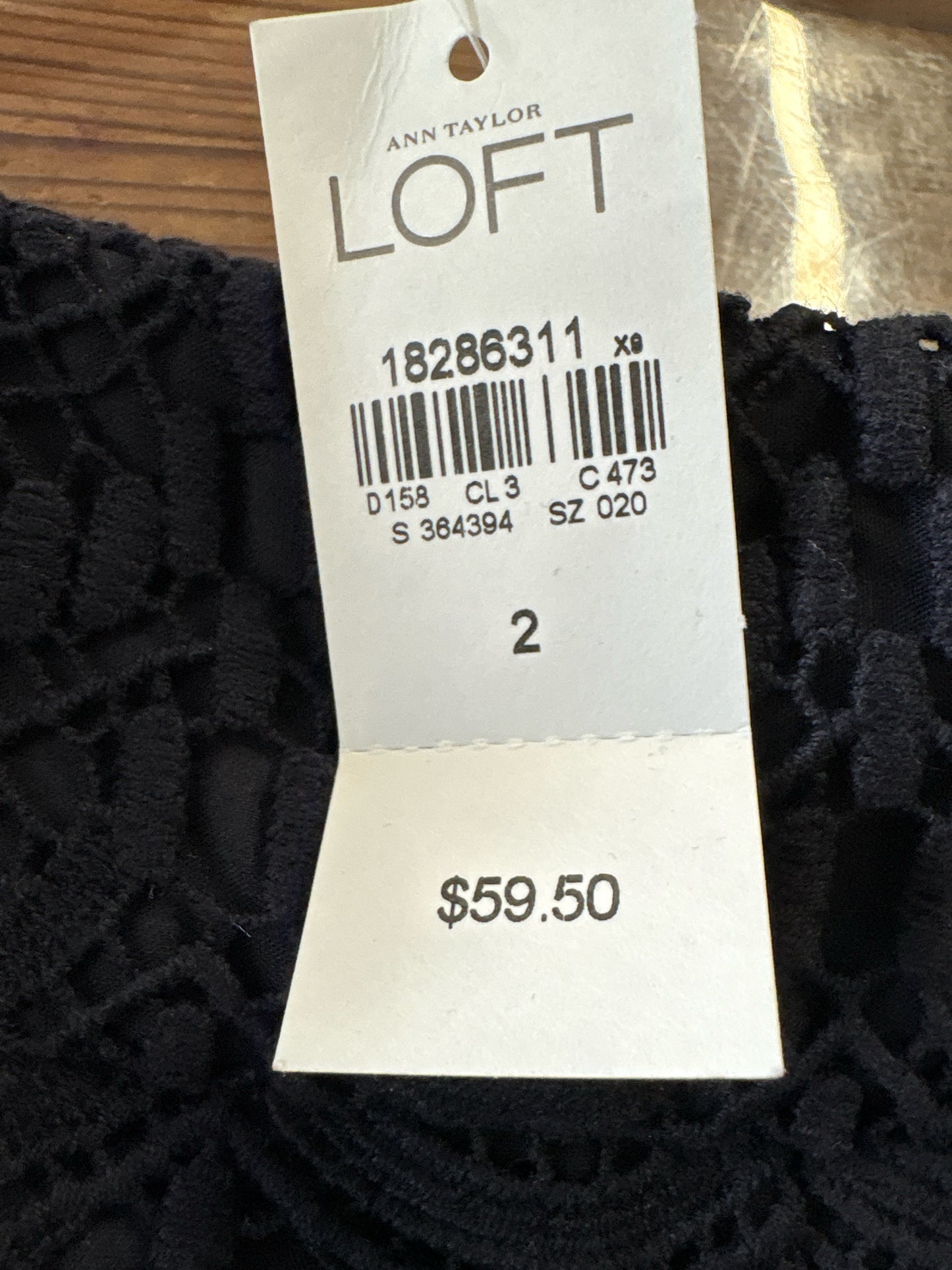 LOFT Size 2 Navy Shorts