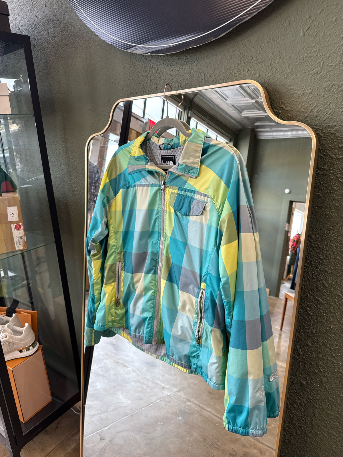 The North Face Size L Blue/Green Jacket