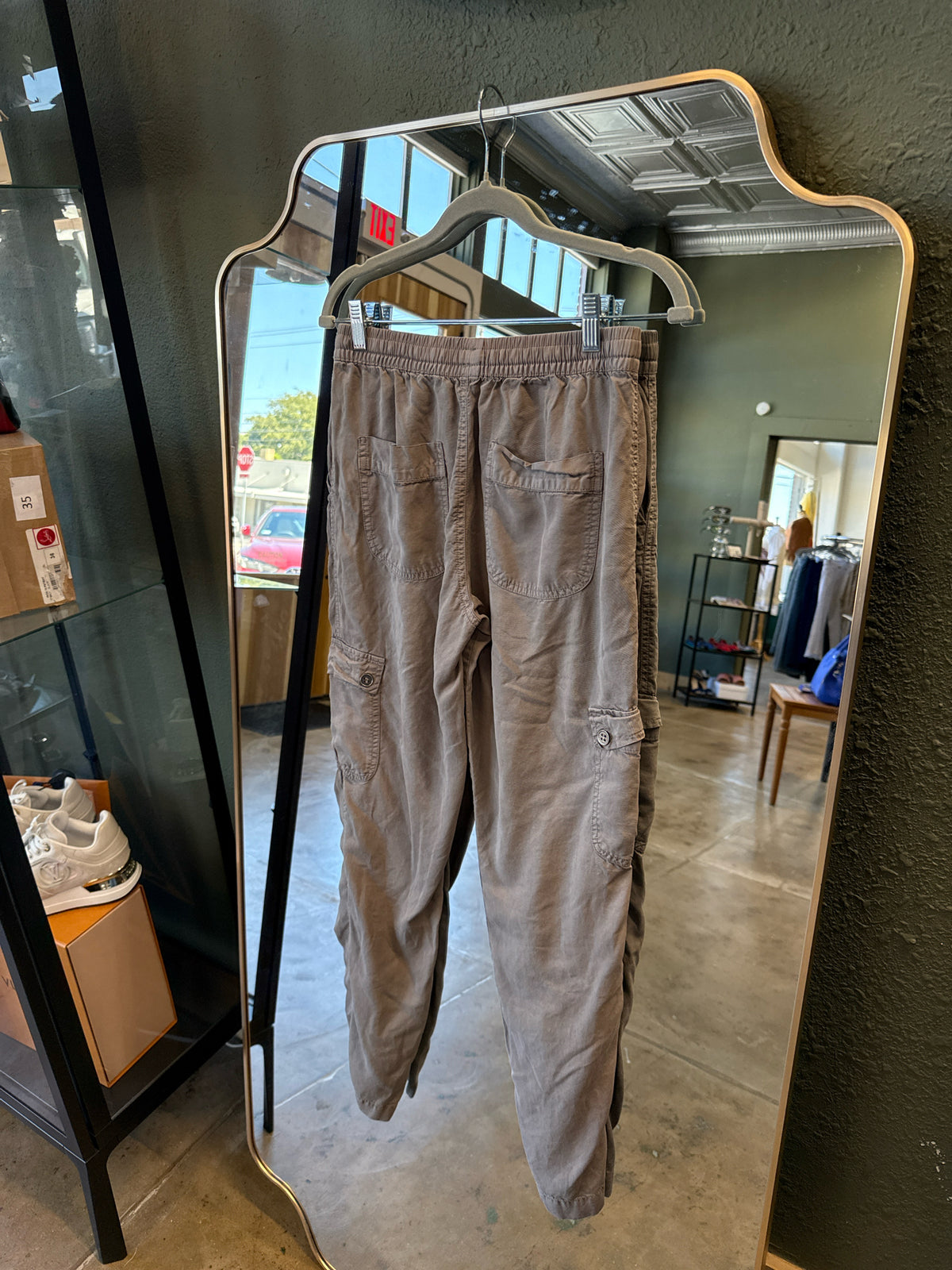 Becool Size S Gray Pants