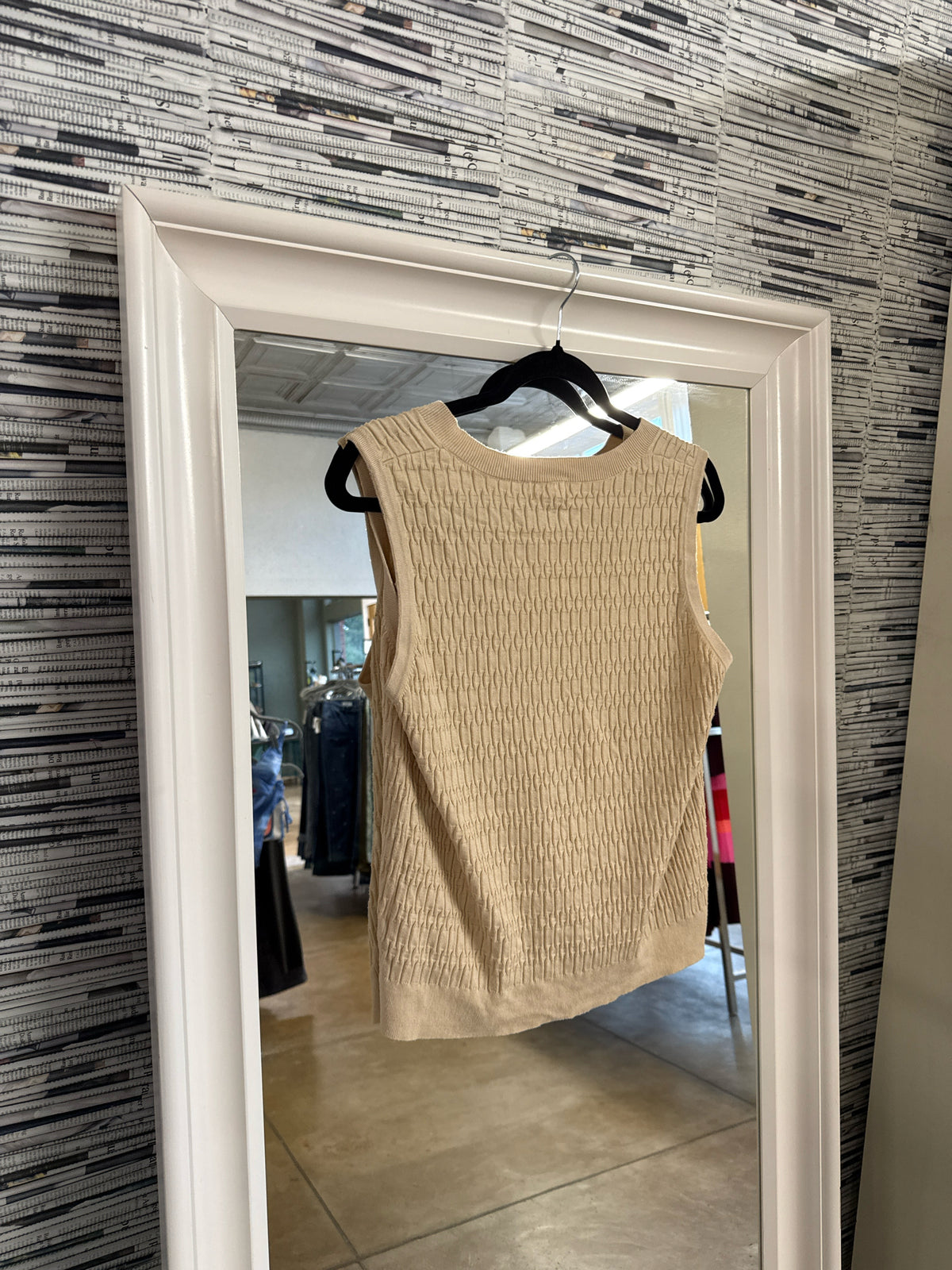 Maeve Size L Tan Vest