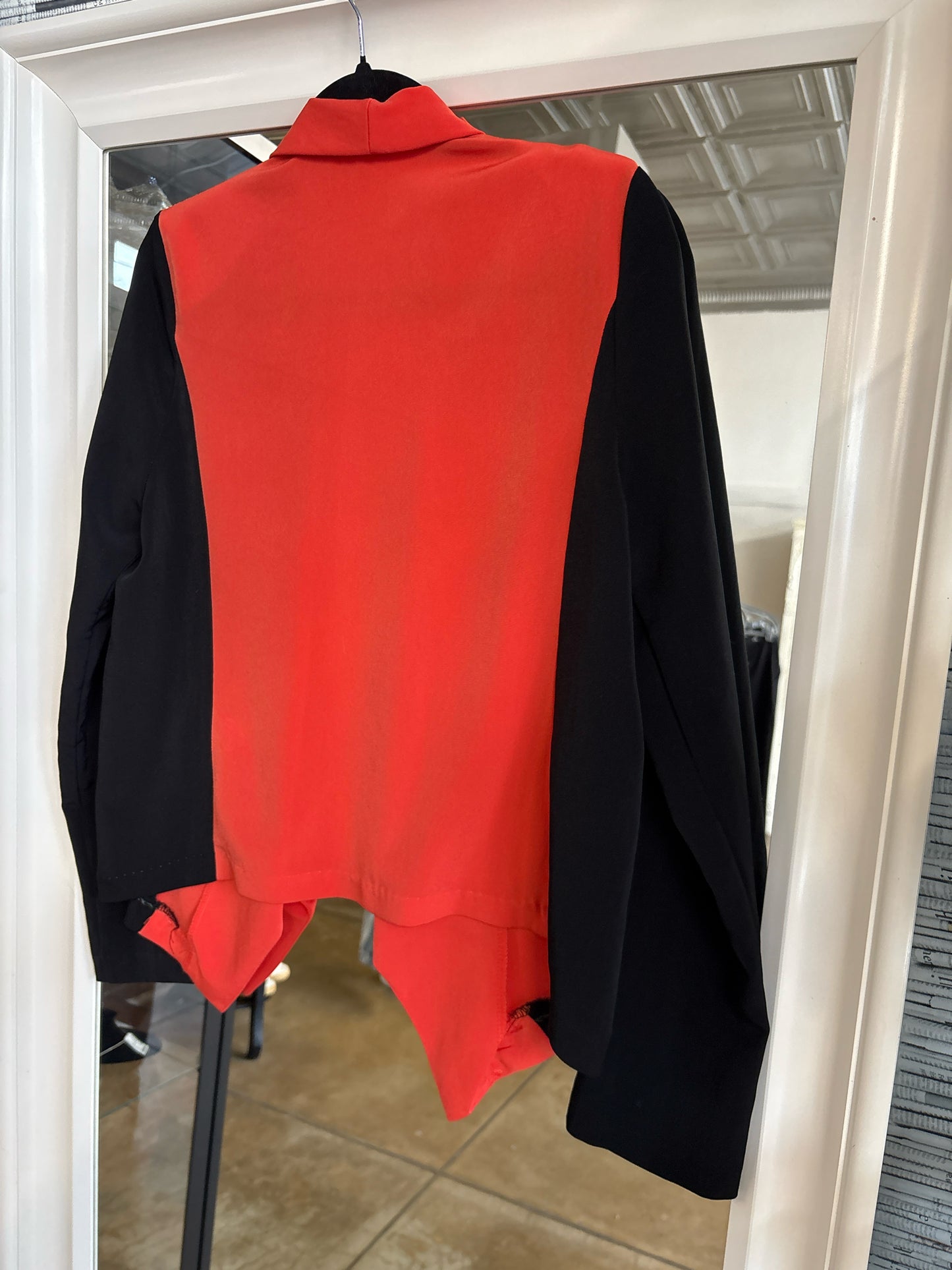Lush Size M Red/Black Blazer