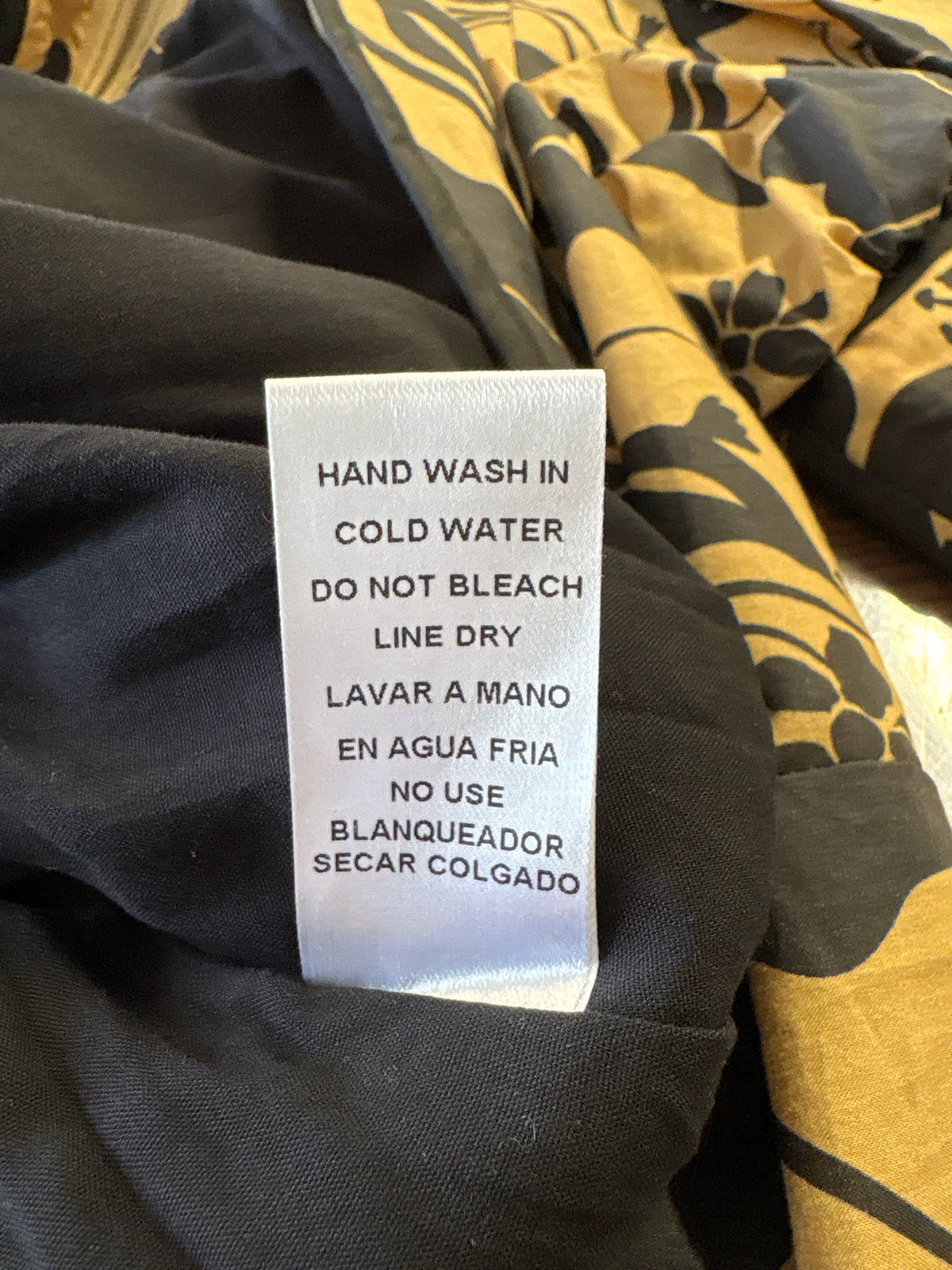 entro Size L Black & Tan Dress