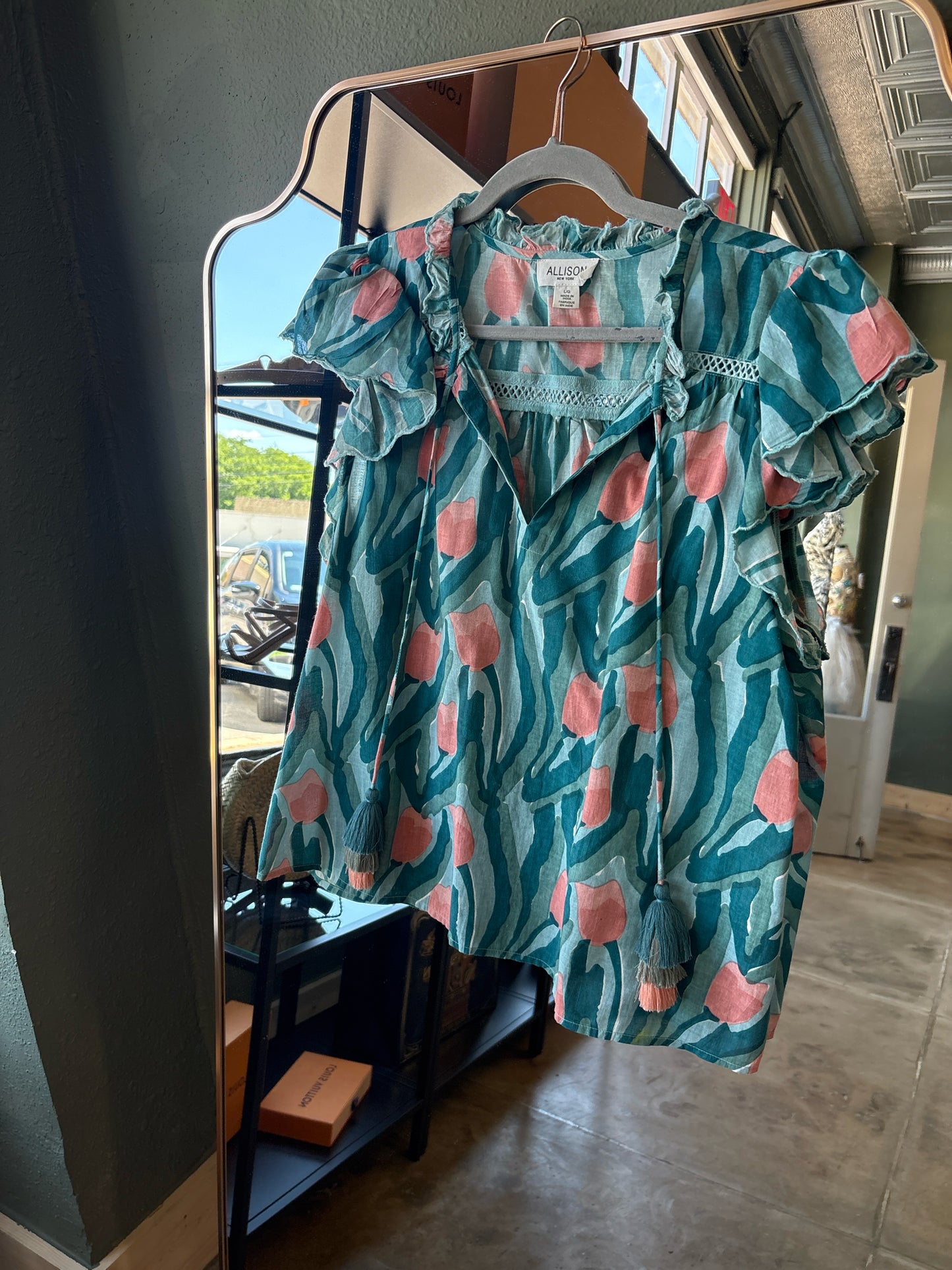 Allison Ny Size L Blue/Peach Tullip Top