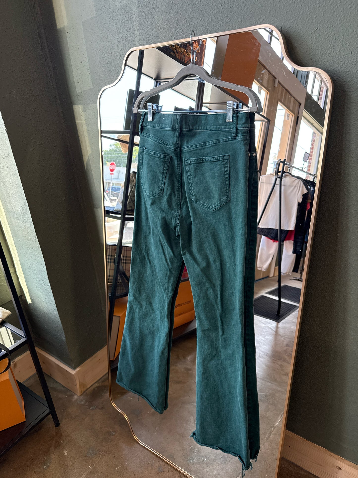 LOFT Size 27/4 Deep Green Pants