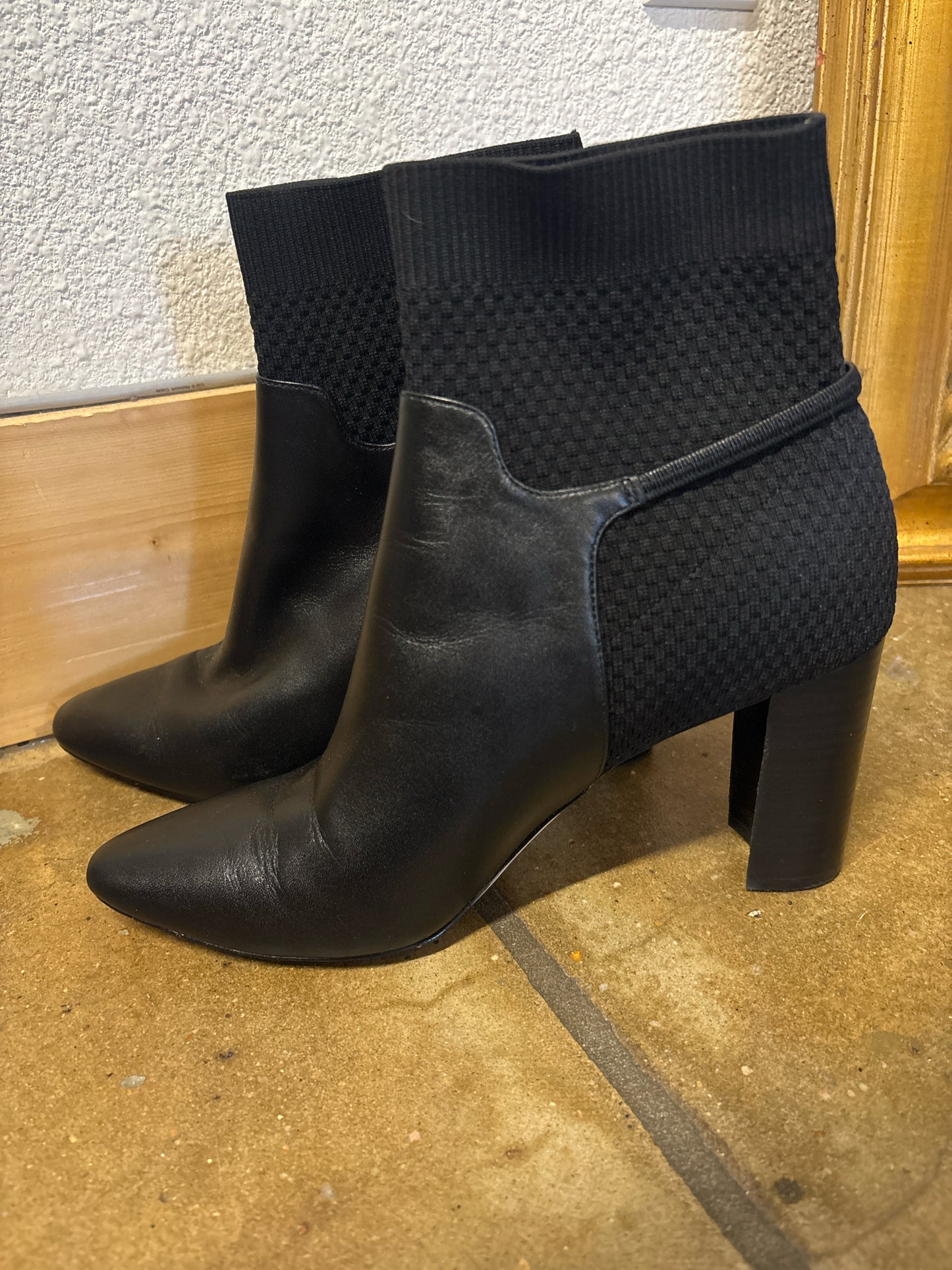 Cole Haan Shoe Size 10 Black Boots