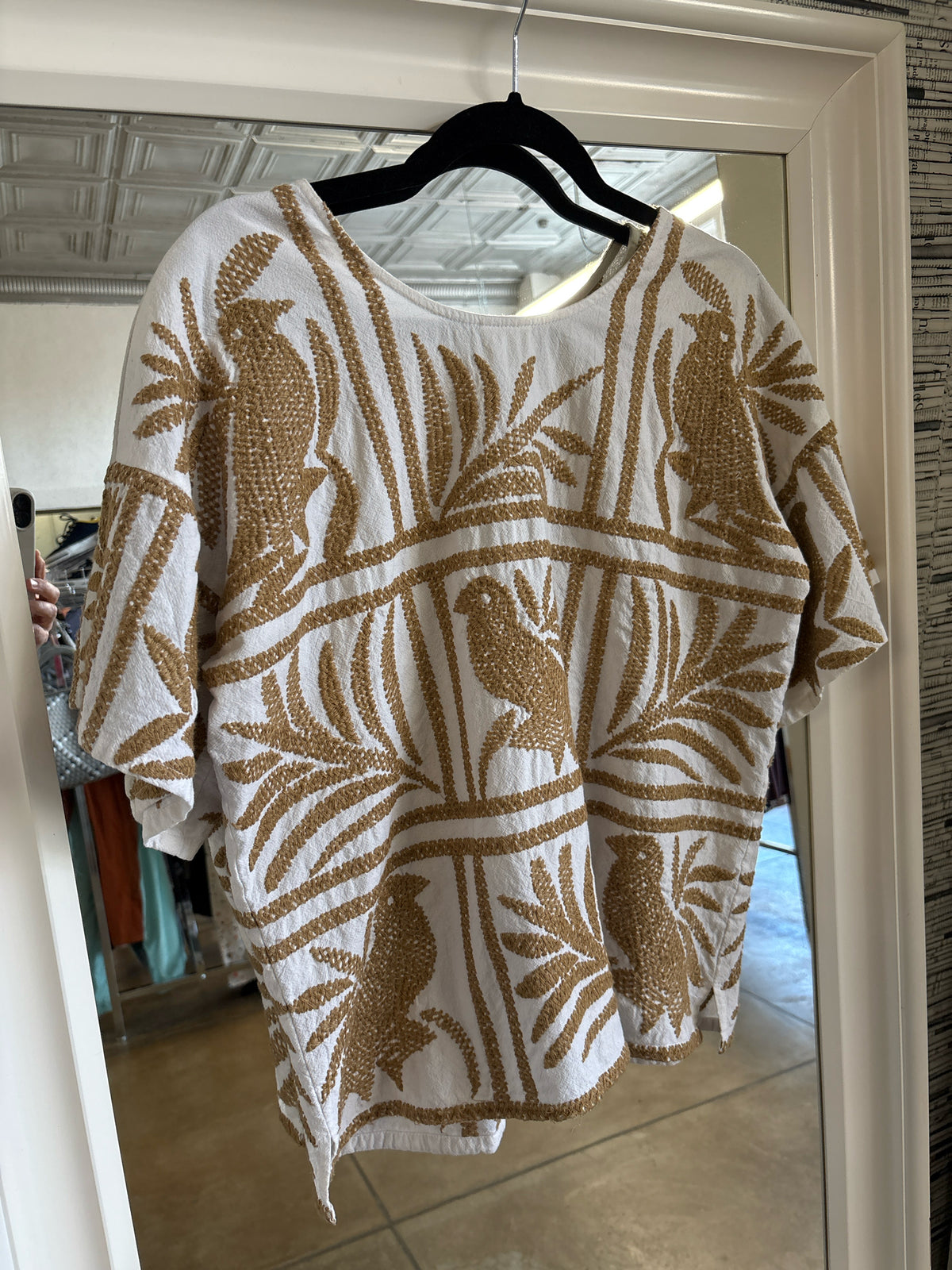 Sister Mary Size XS white + tan Top