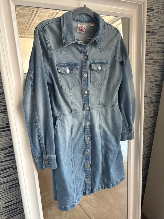 Levis Size M Denim Dress
