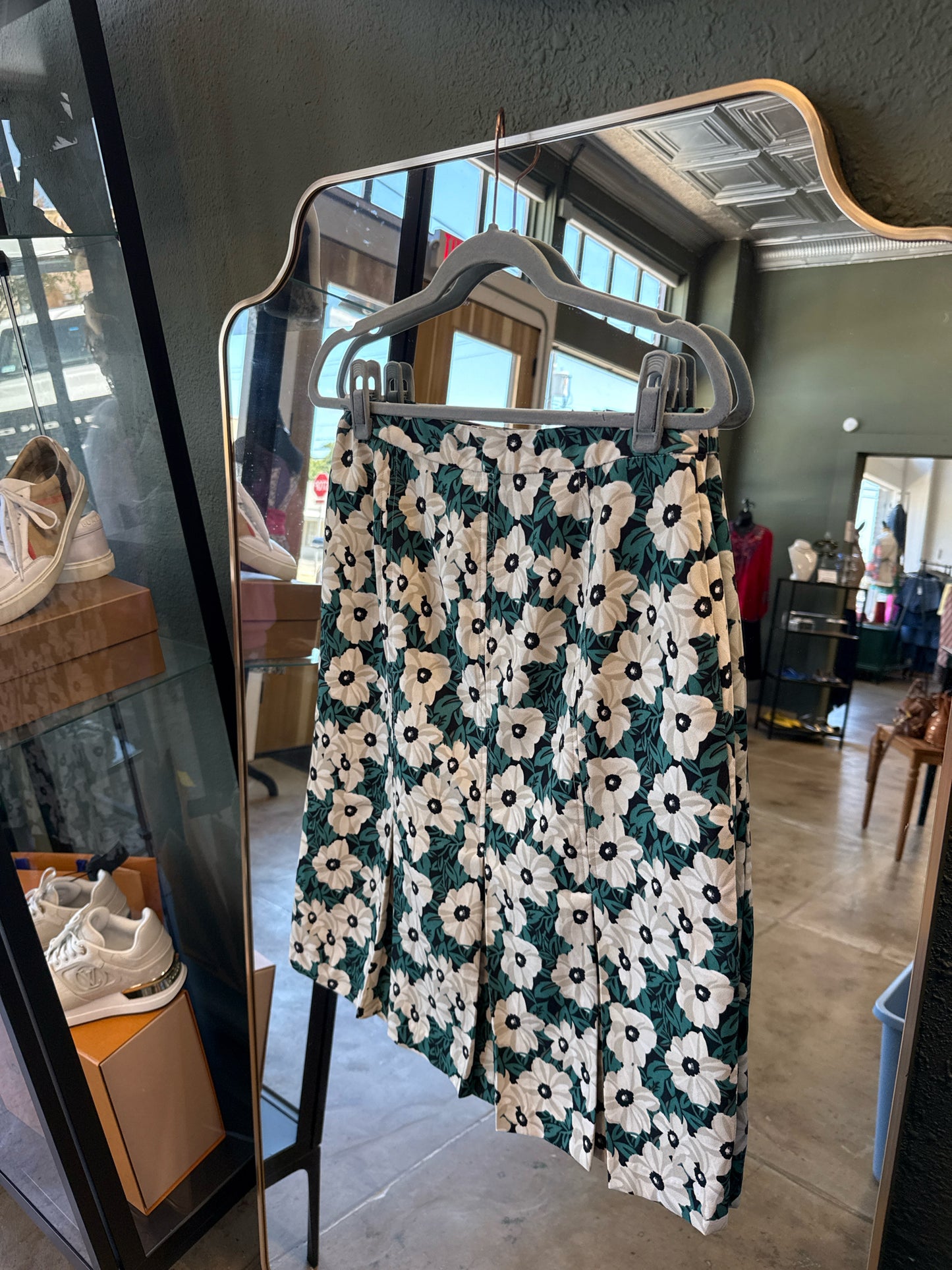 who what wear Size 6 Green/Cream Skirt