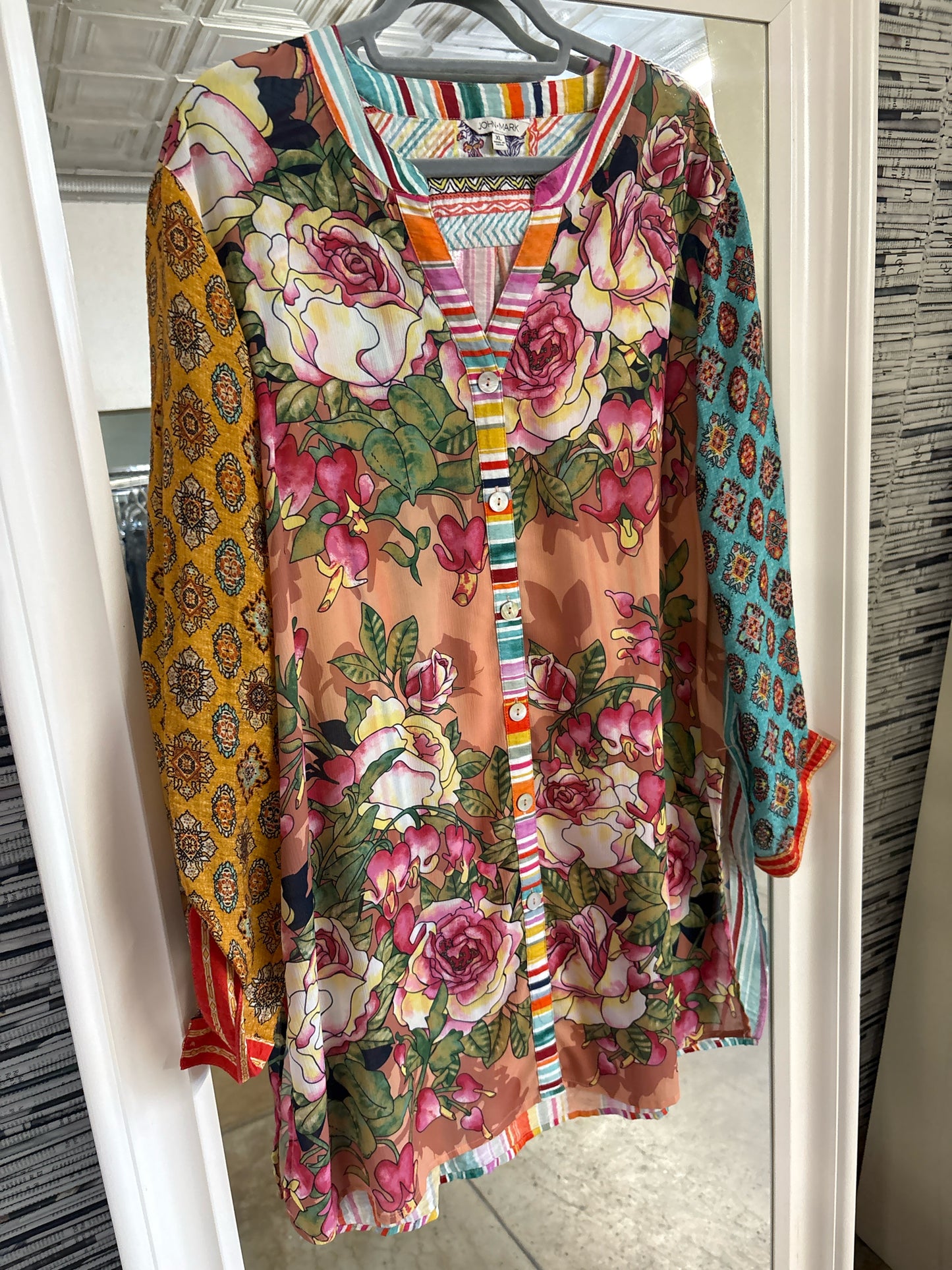 John Mark Size XL multi Tunic
