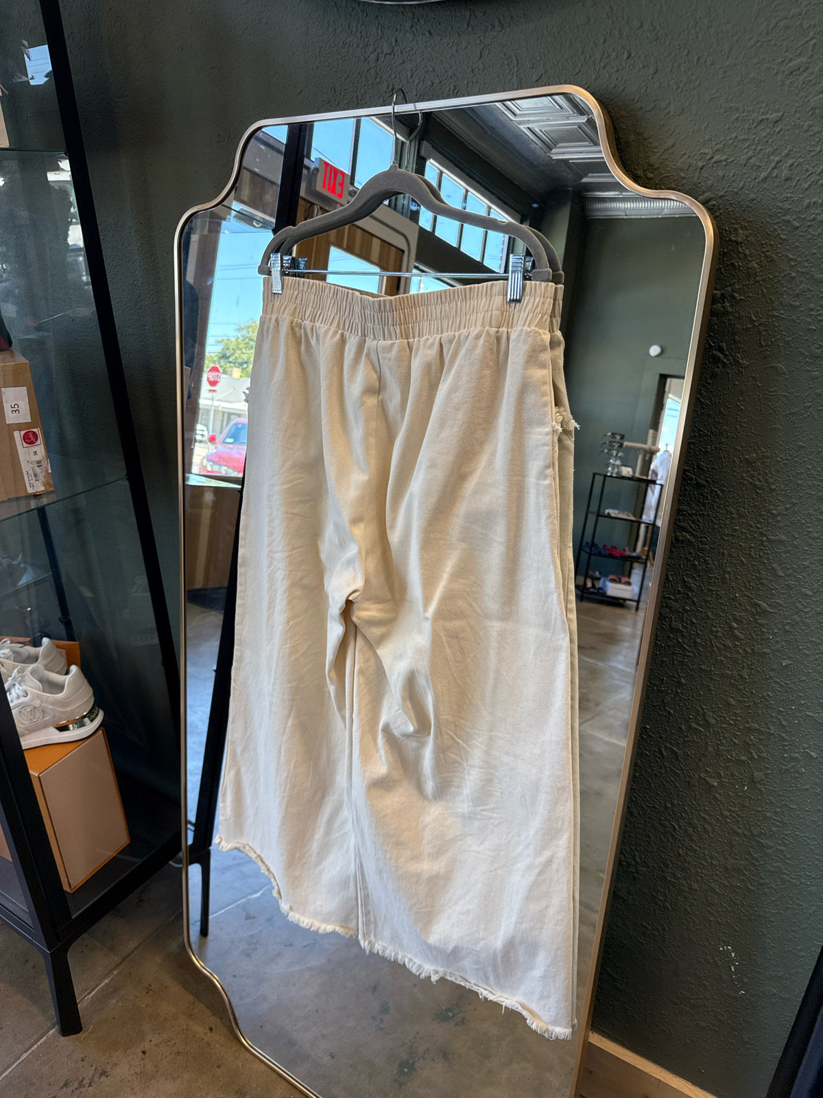 Umgee Size L Cream Pants