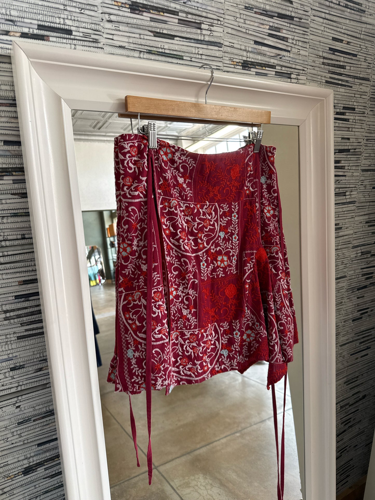 Anthropologie Size 12 Red Embroidered Skirt