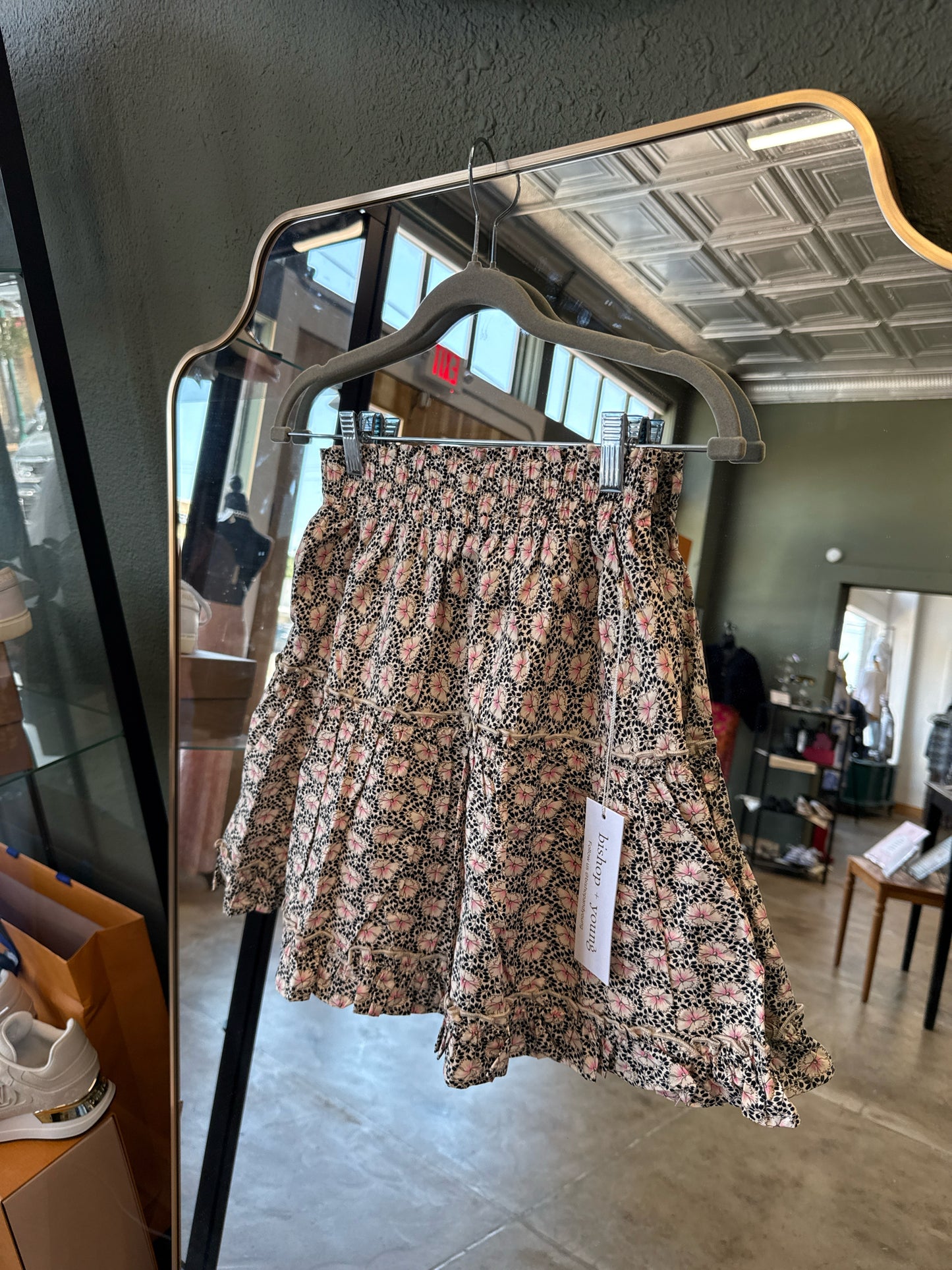 Bishop + Young Size XS Black/Pink Skirt