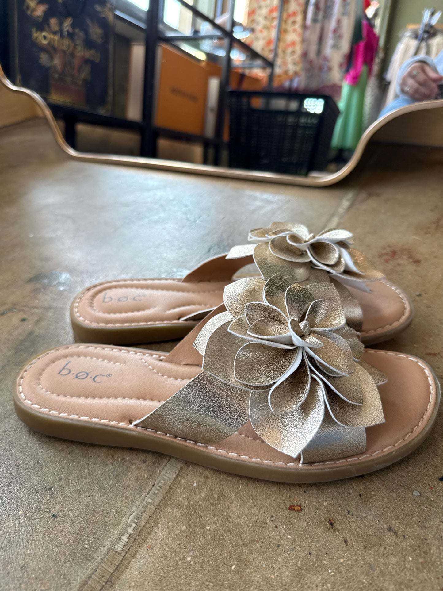 BOC Shoe Size 8 Gold Sandals