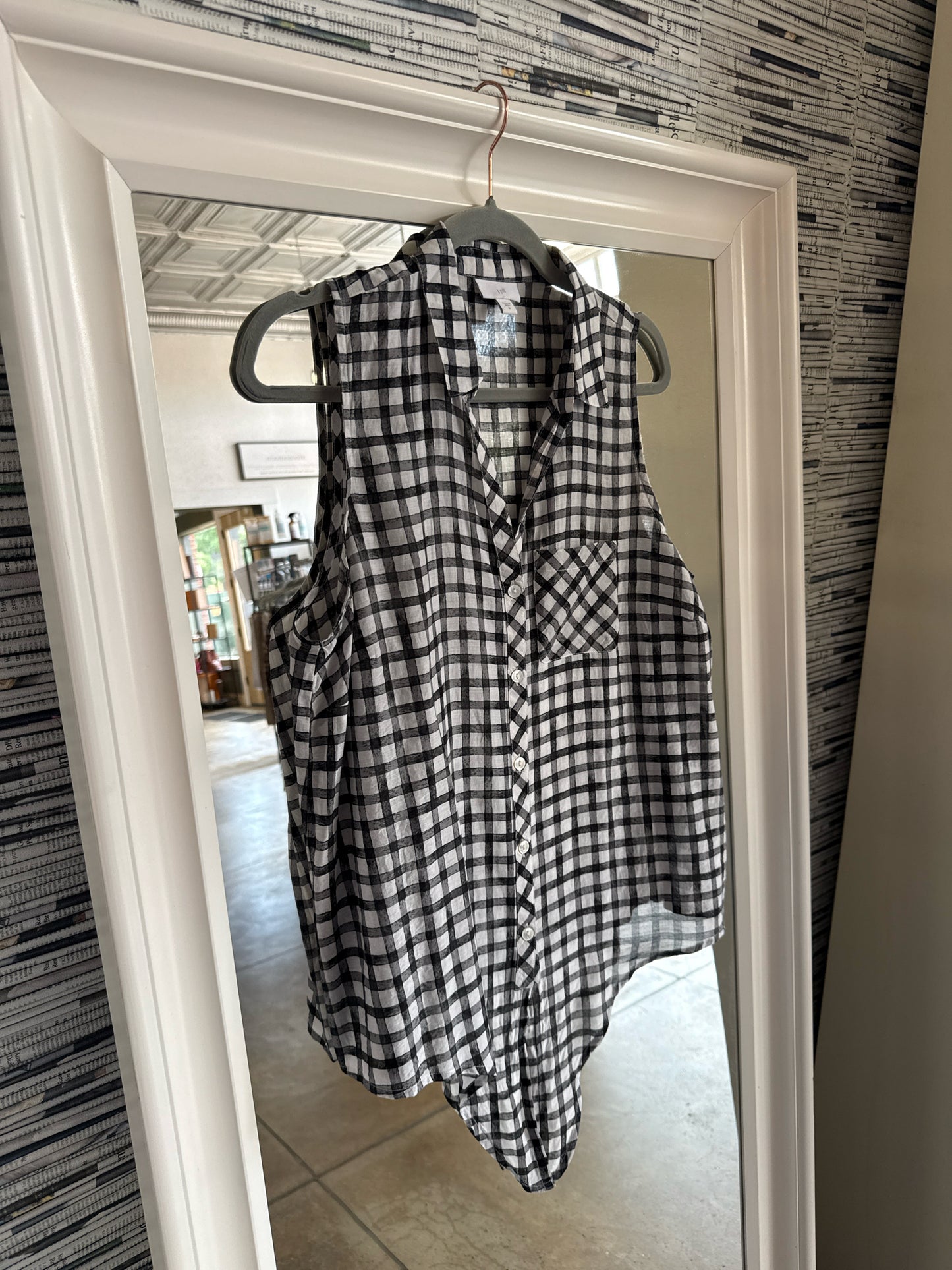 J Jill Size M Black/White Top