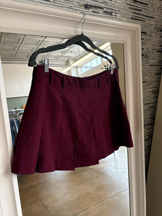 Steve Madden Size 10 Maroon Skirt