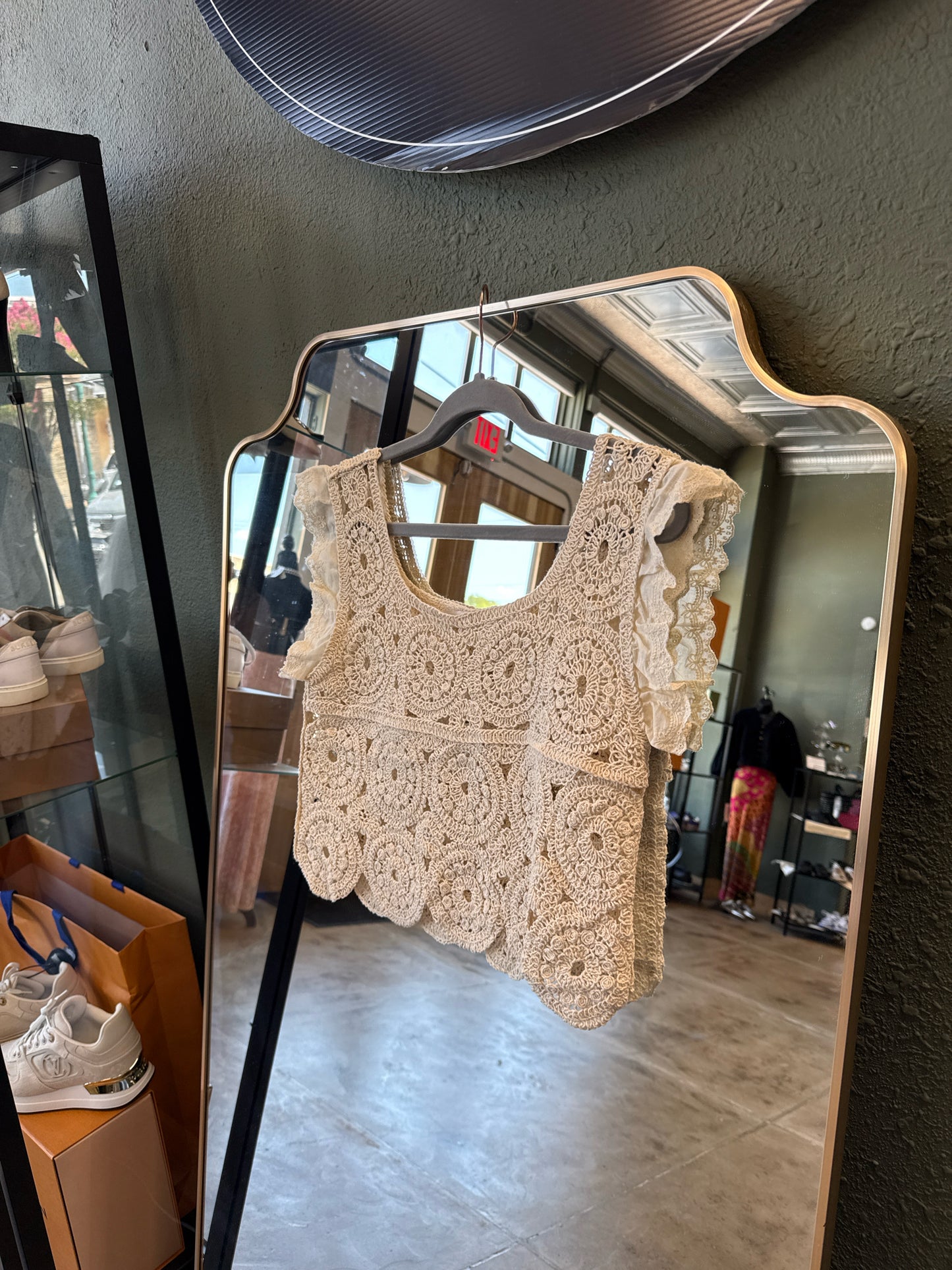 Bishop + Young Size S Cream Top