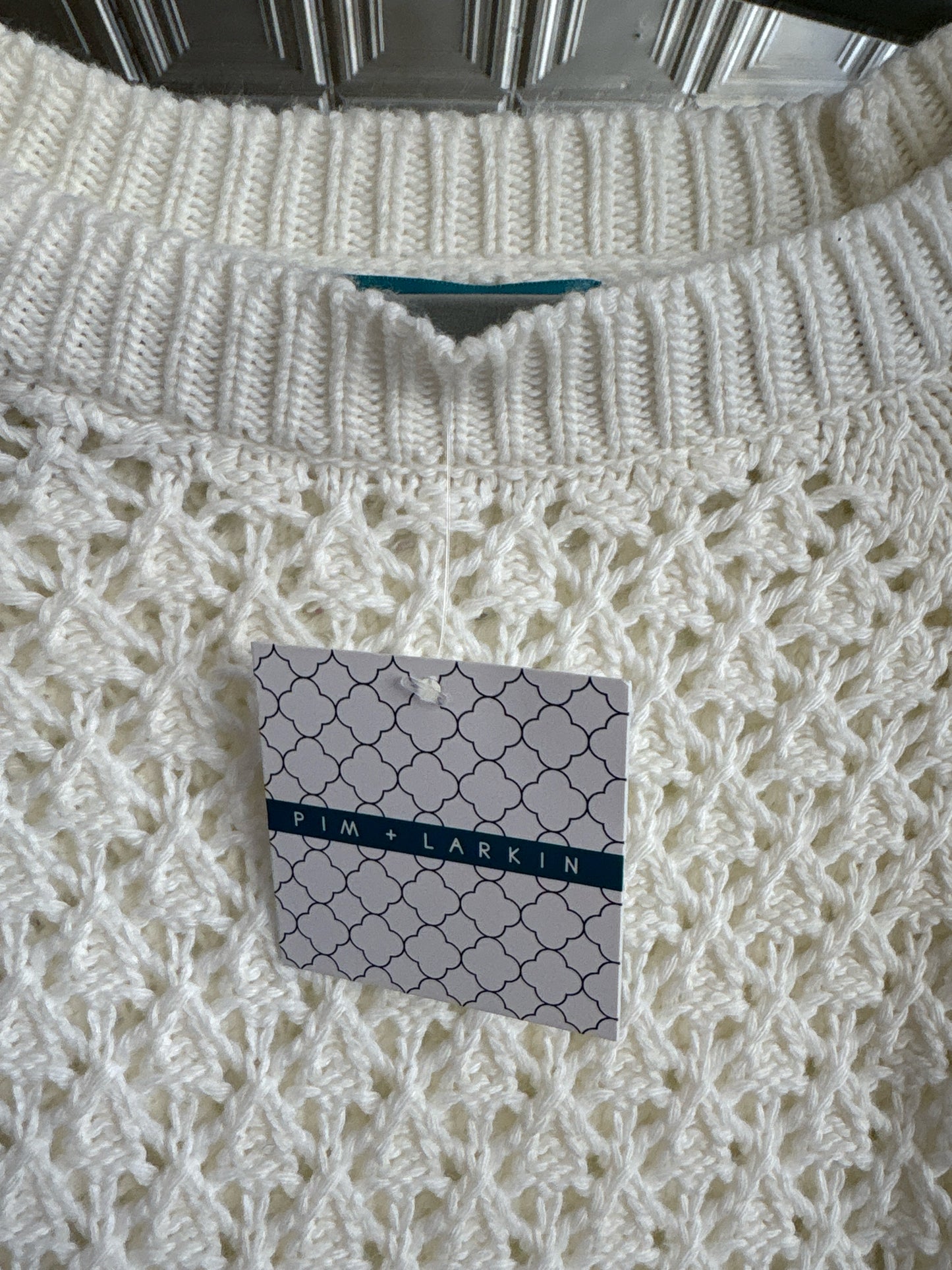 Pim + Larkin Size M Sweater