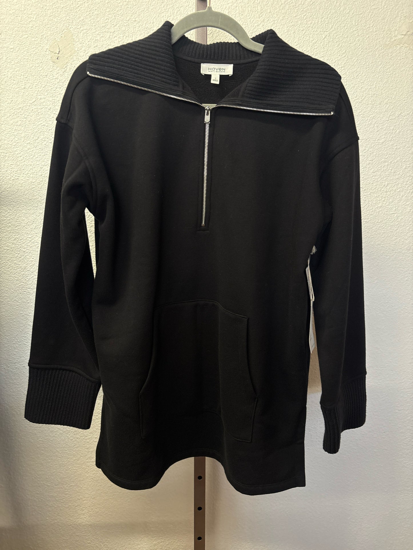 haven Size S Pullover/Hoodie