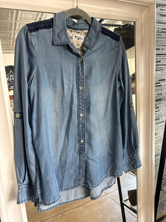 Holding Horses Size XS Denim Top