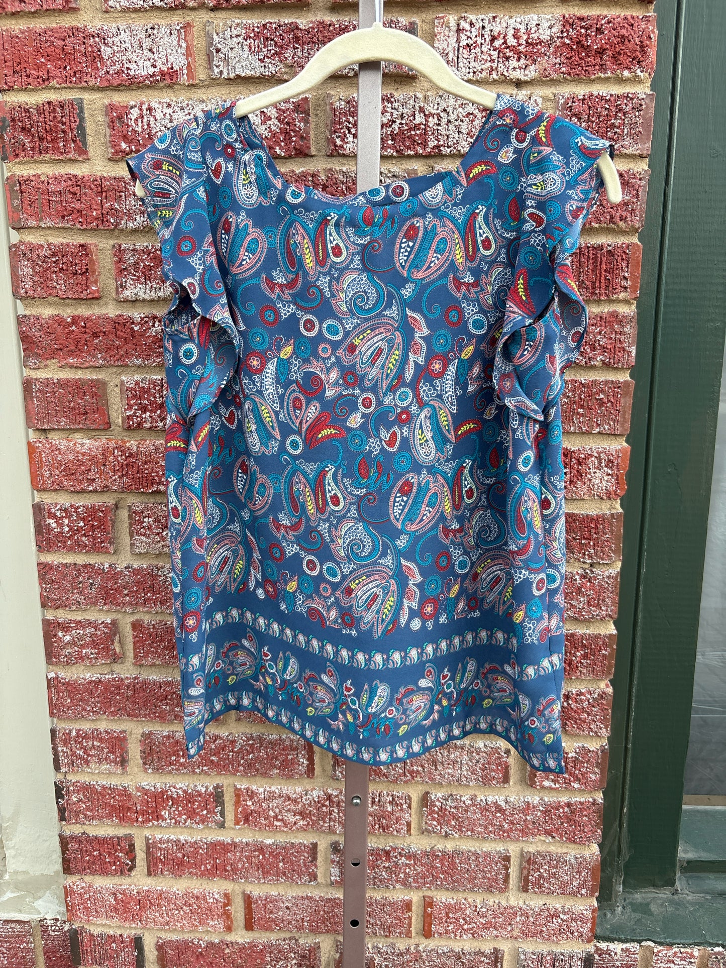 LOFT Size XSP Blue/Red Paisley Top
