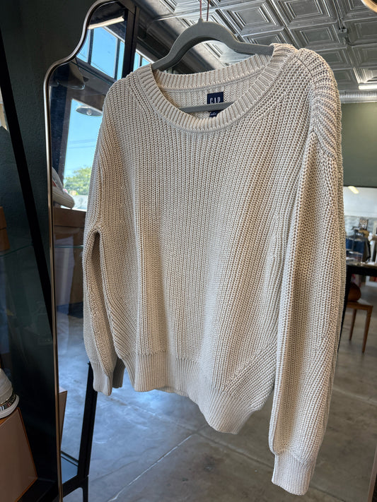 GAP Size M Cream Sweater