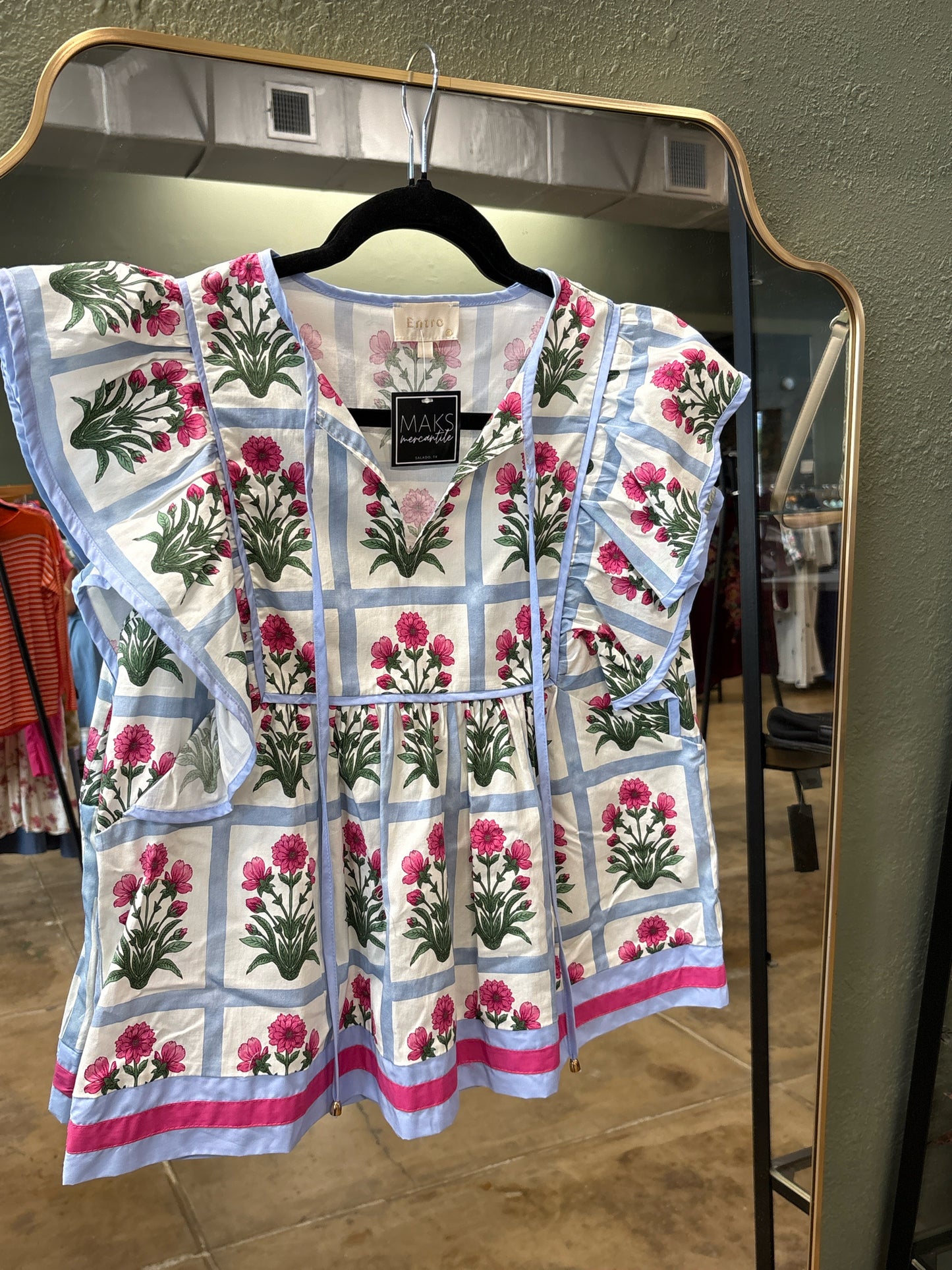 entro Size S Blue/Pink Top