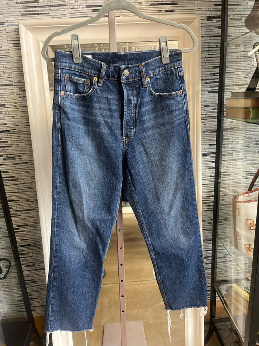 GAP Size 6R Dark Wash Denim Pants