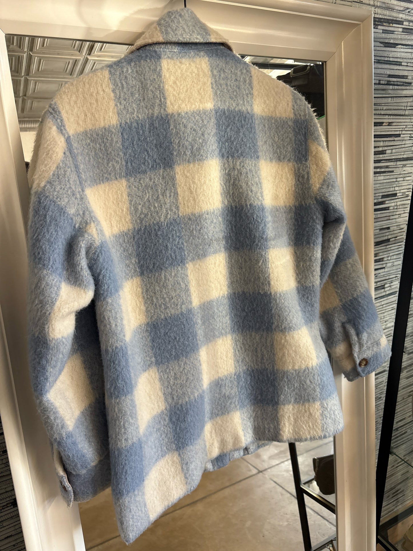 Abercrombie & Fitch Size XS Blue/White Checkered Jacket
