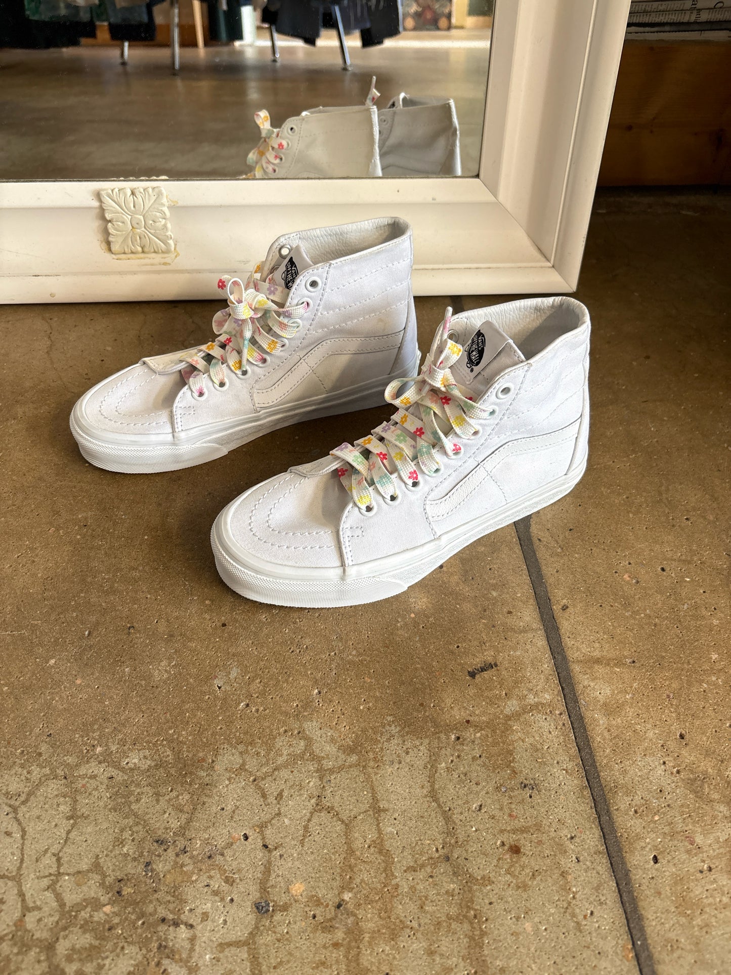 Vans Shoe Size 6.5 White Sneakers
