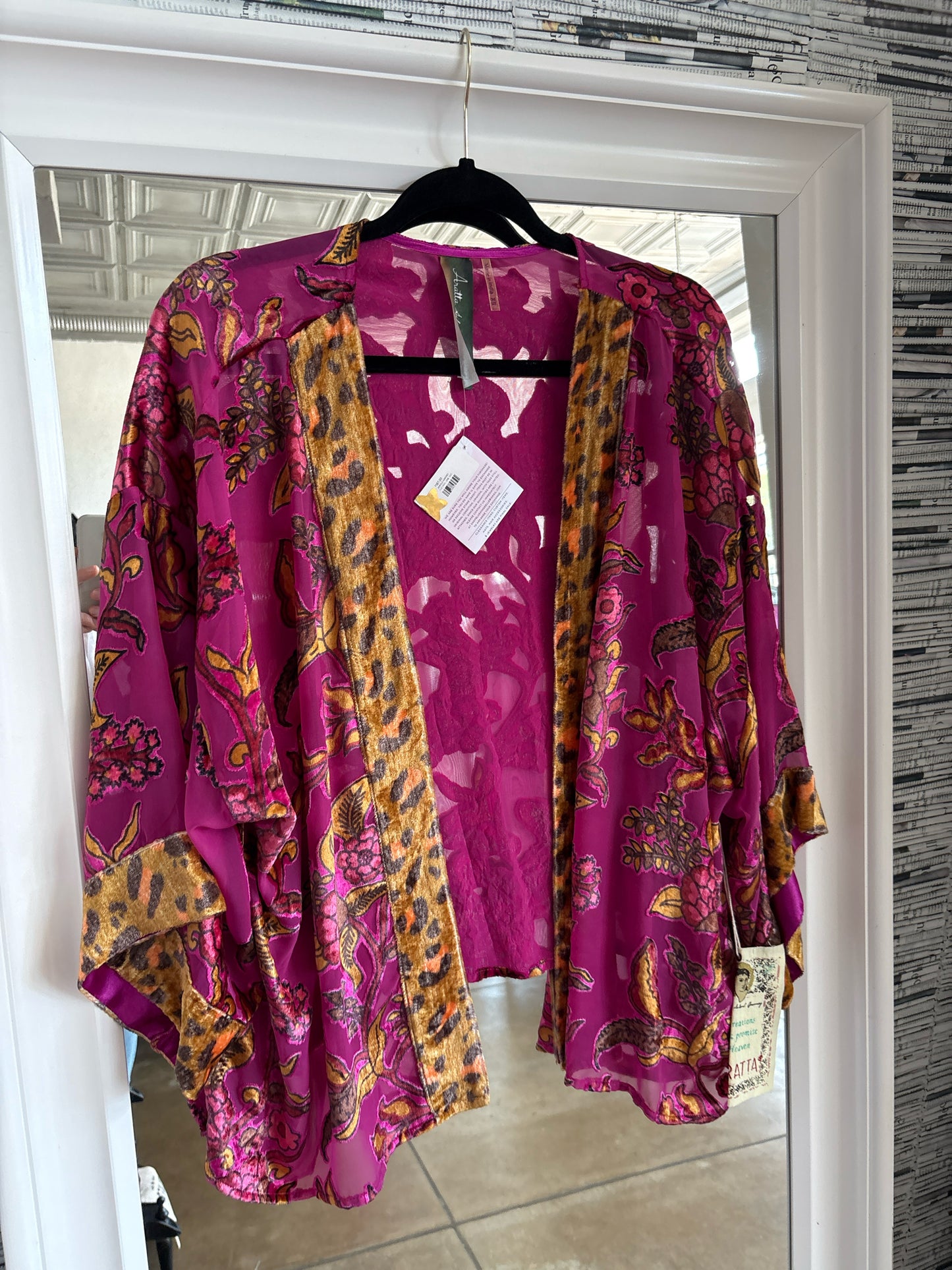 Aratta Size OS pink + multi Kimono/Shawl