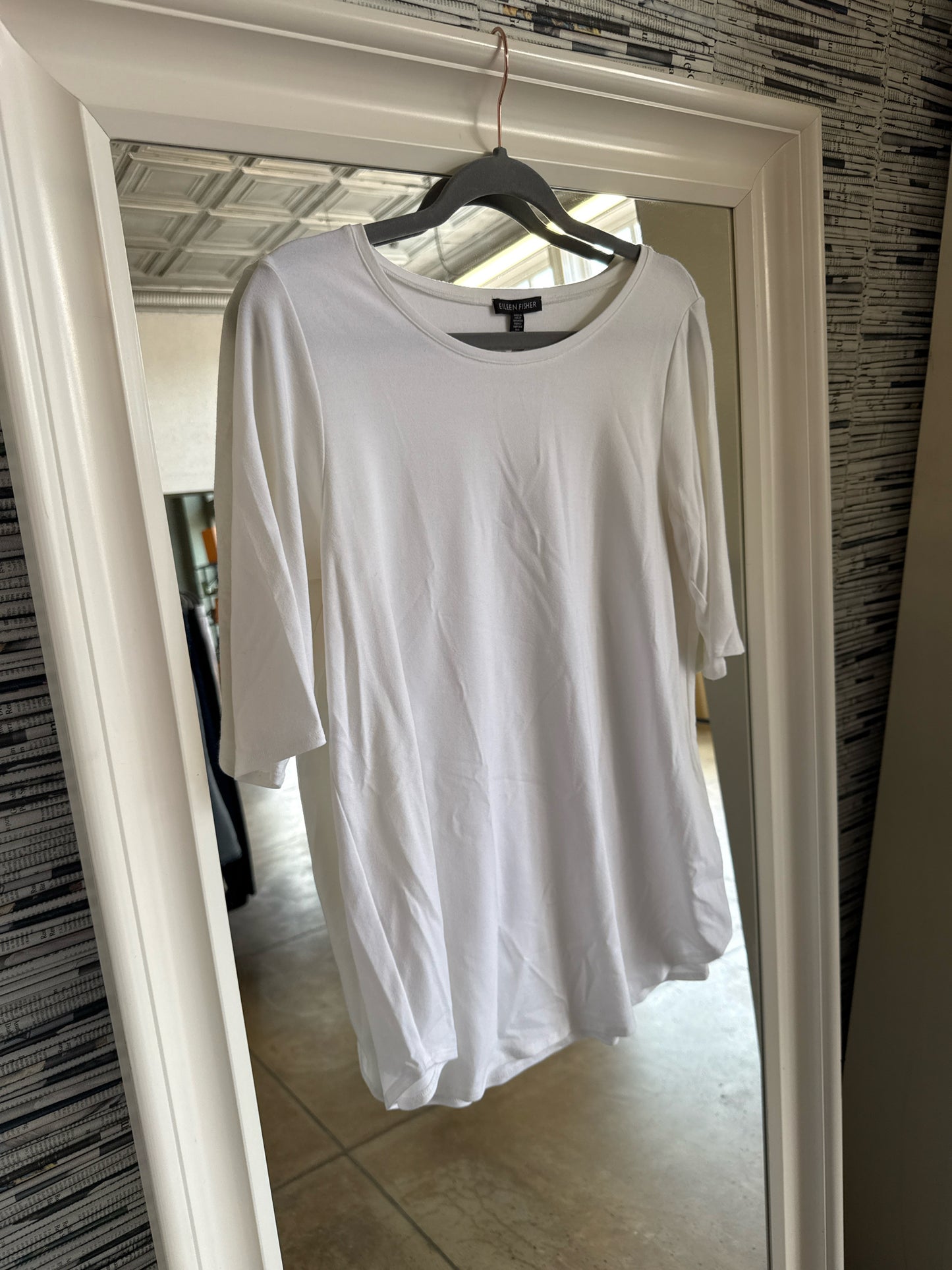 EILEEN FISHER Size M White Top
