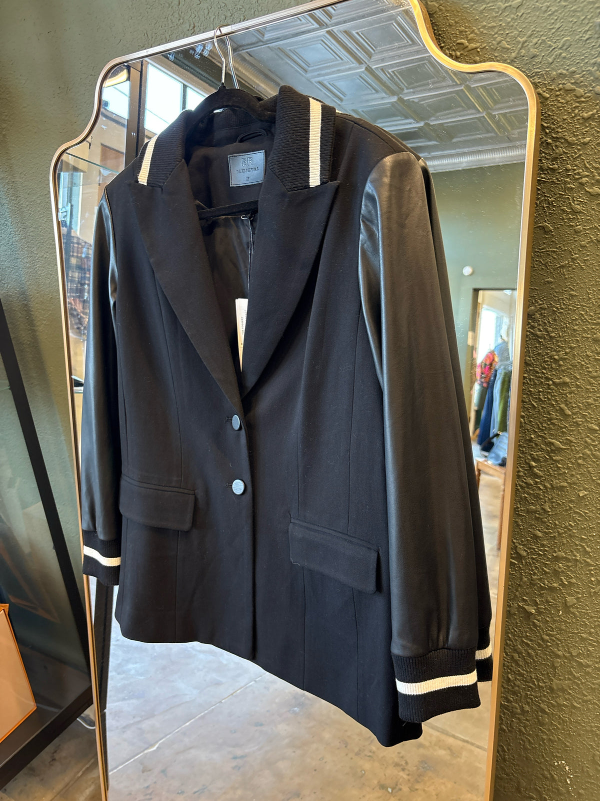 Blue Revival Size M Black Jacket