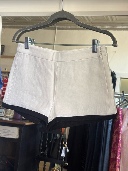 J. CREW Size 0 White Shorts