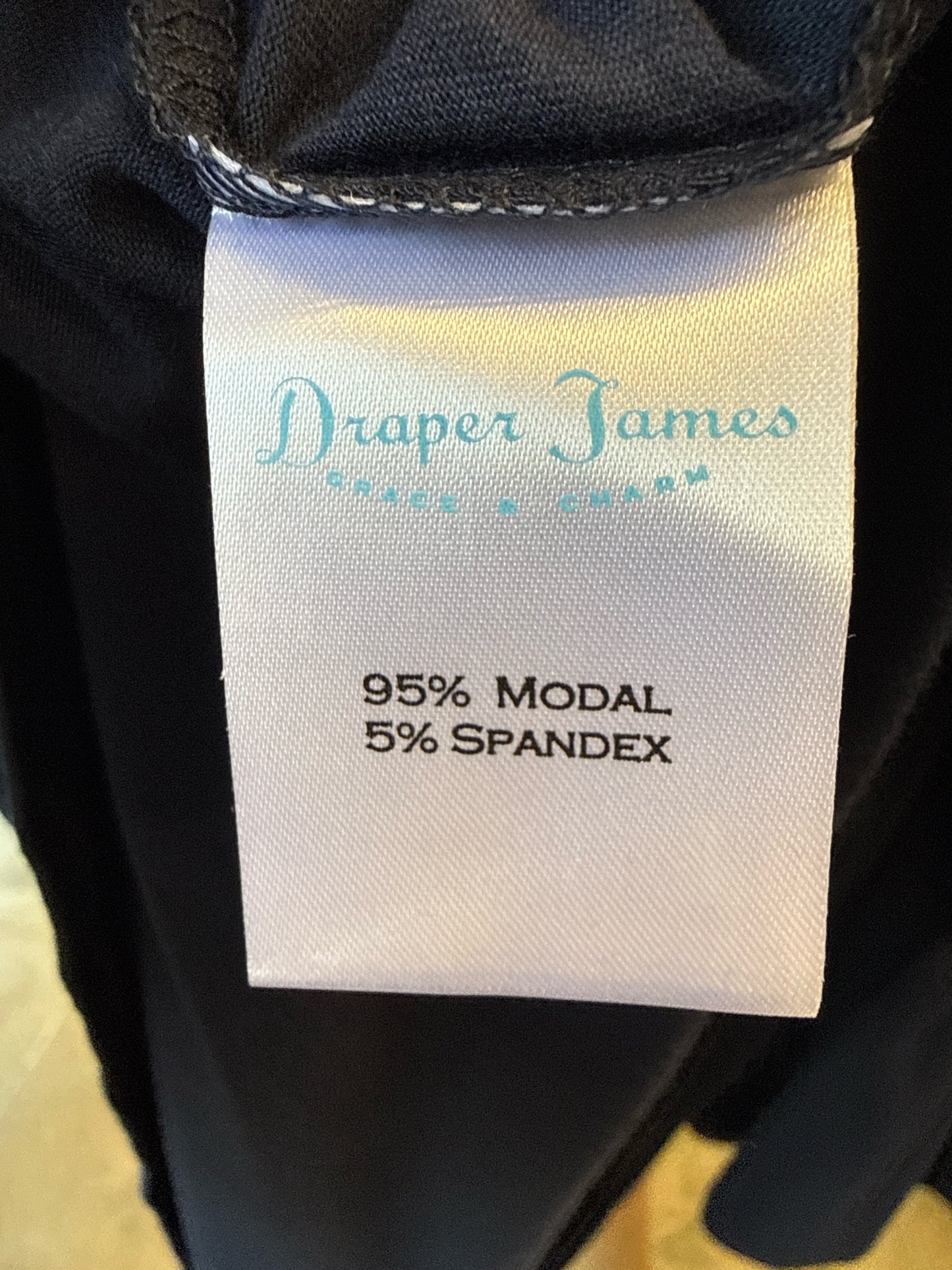 Draper James Size L Navy Tee