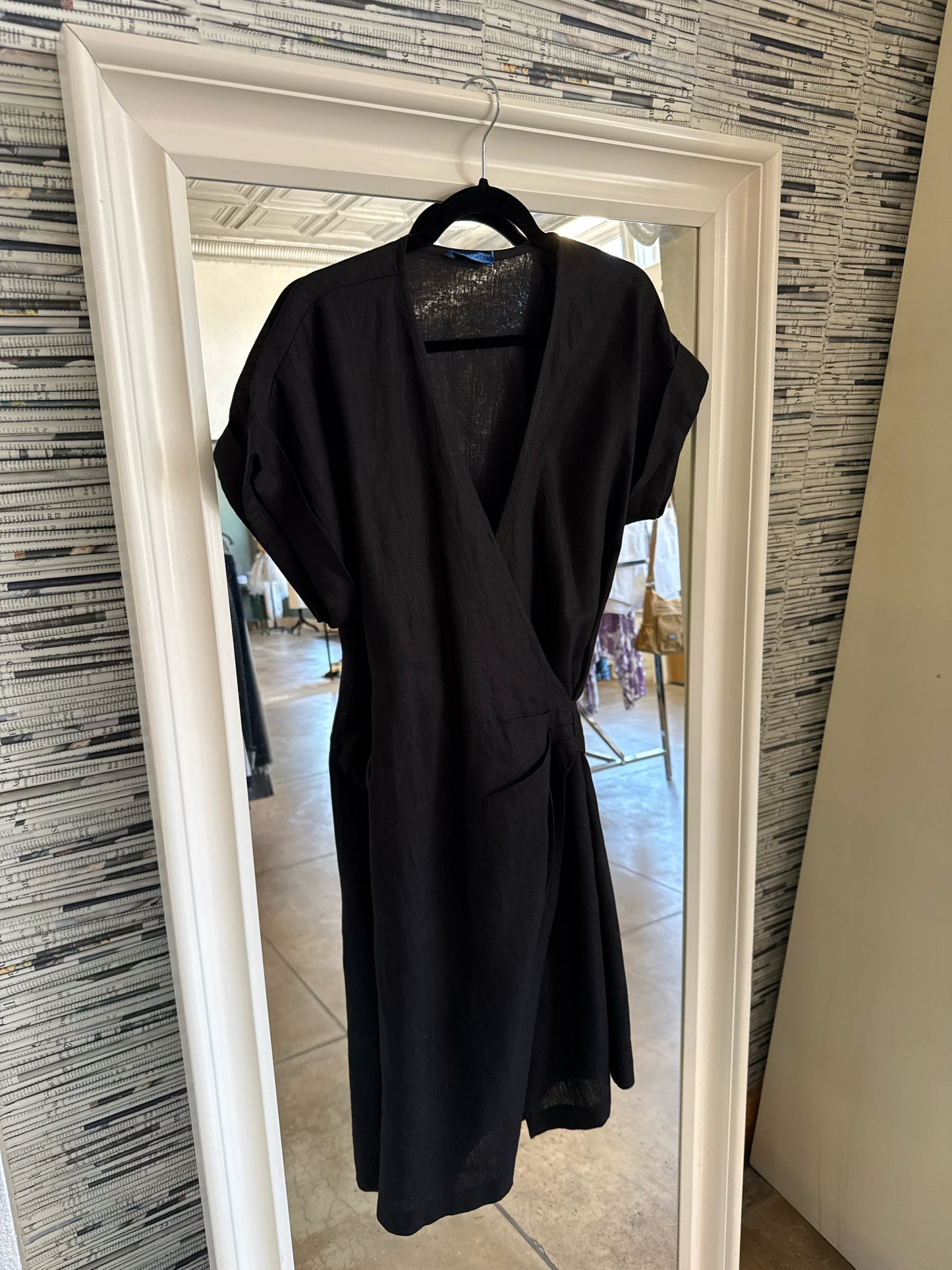 J. McLaughlin Size S Black Dress